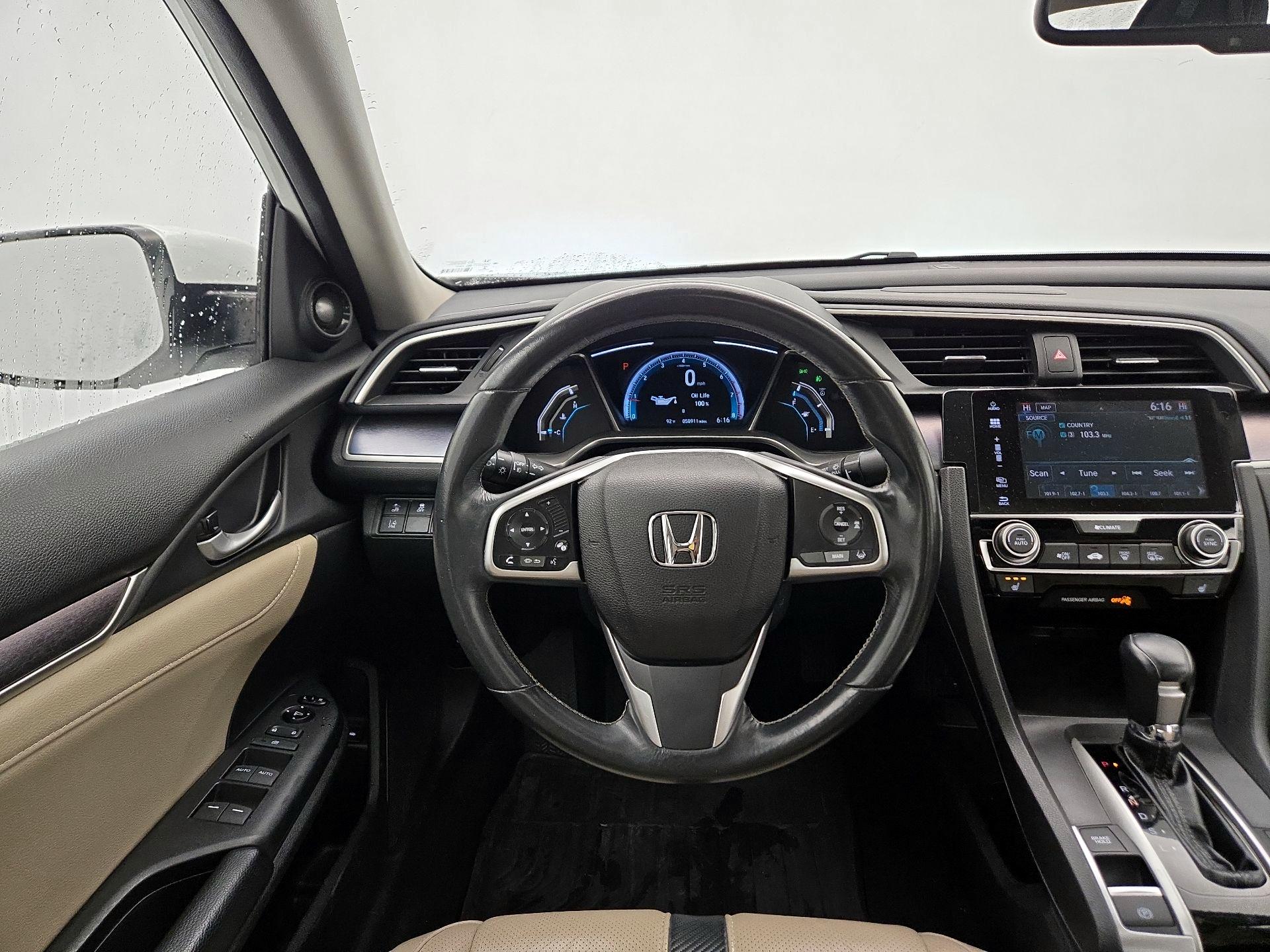 Thumbnail: 2017 Honda Civic - 10