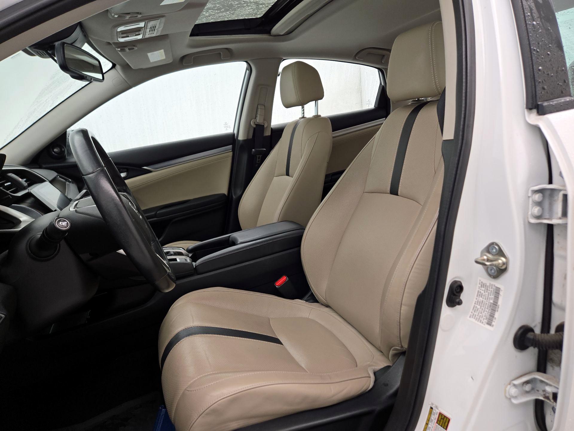 Thumbnail: 2017 Honda Civic - 11