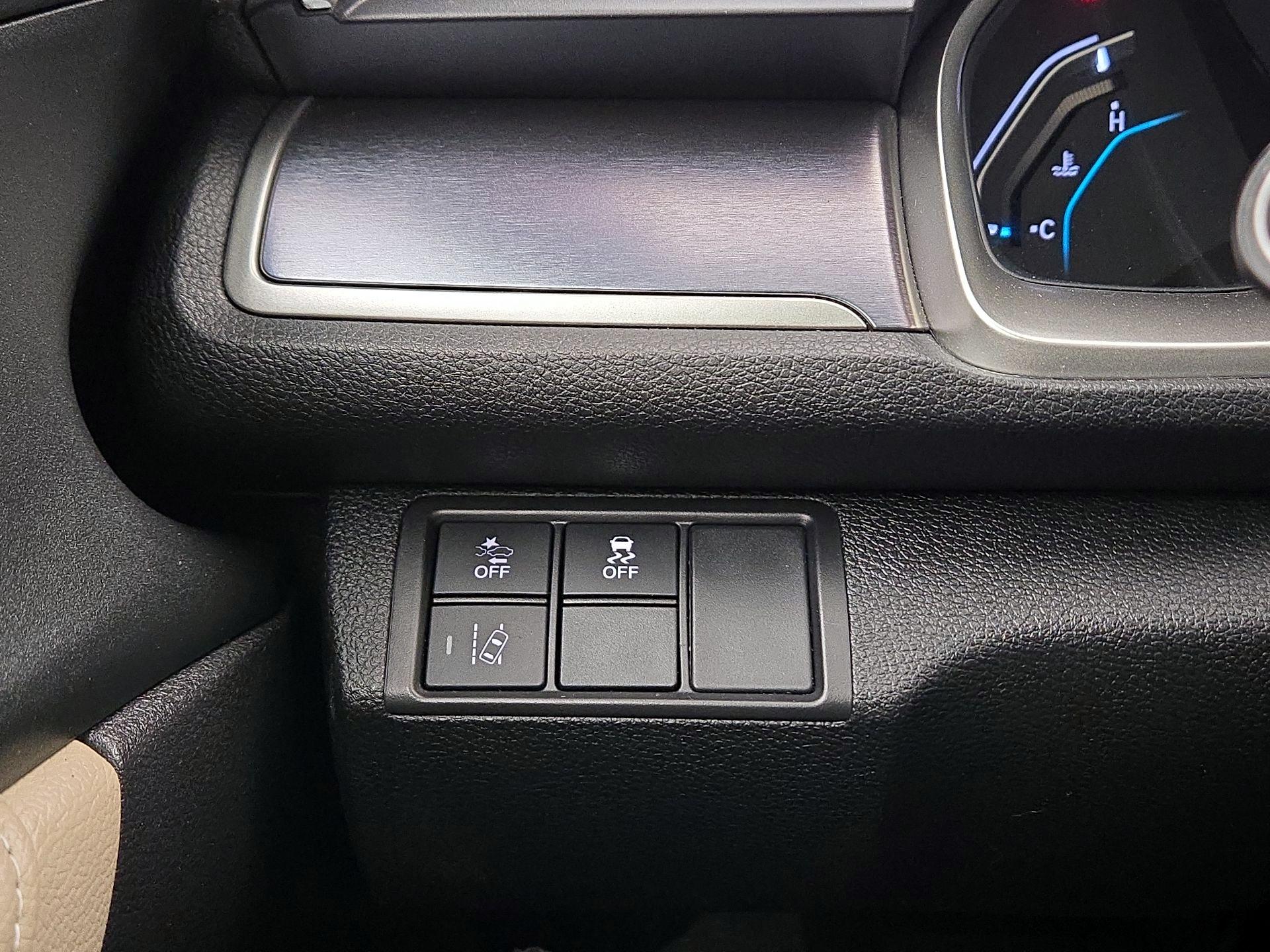 Thumbnail: 2017 Honda Civic - 13