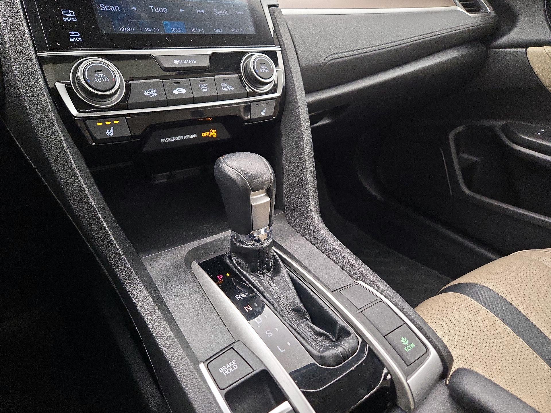 Thumbnail: 2017 Honda Civic - 17