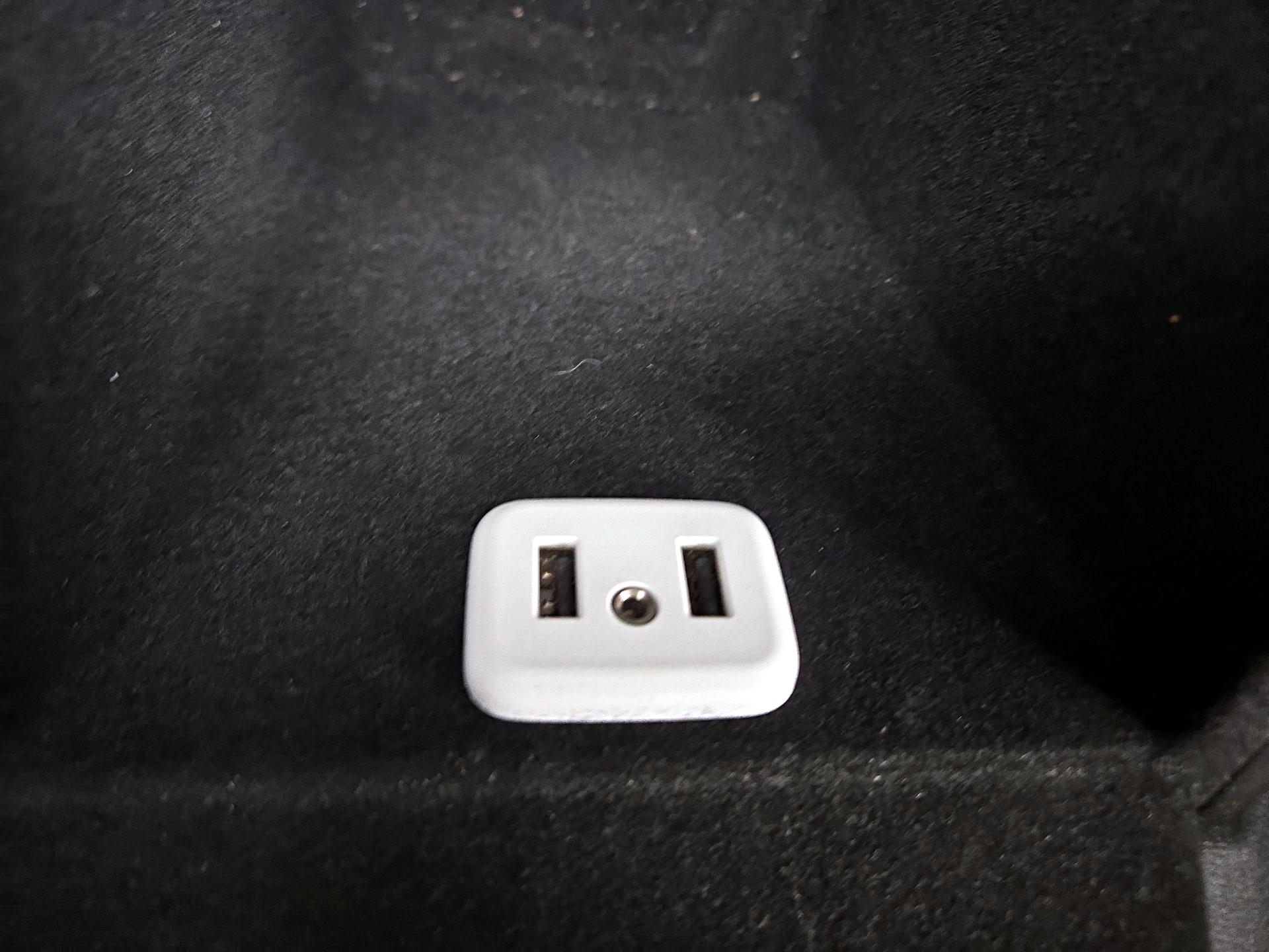 Thumbnail: 2019 Cadillac XT5 - 18