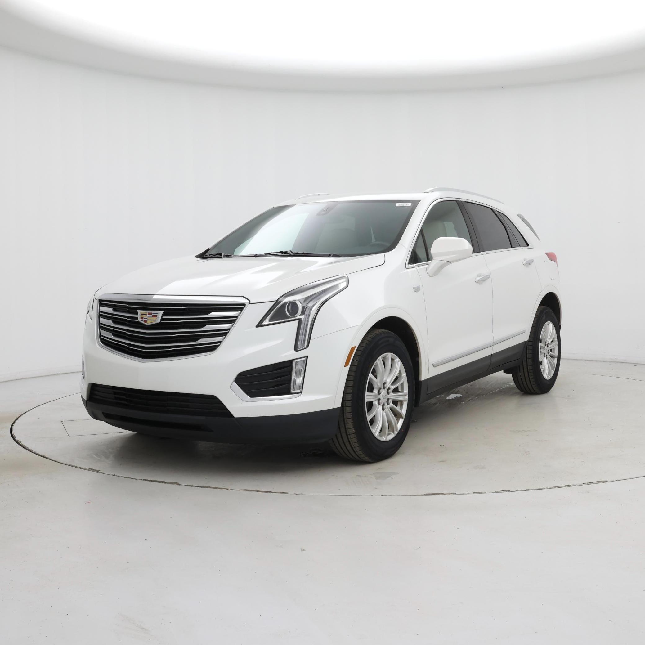 Thumbnail: 2019 Cadillac XT5 - 4