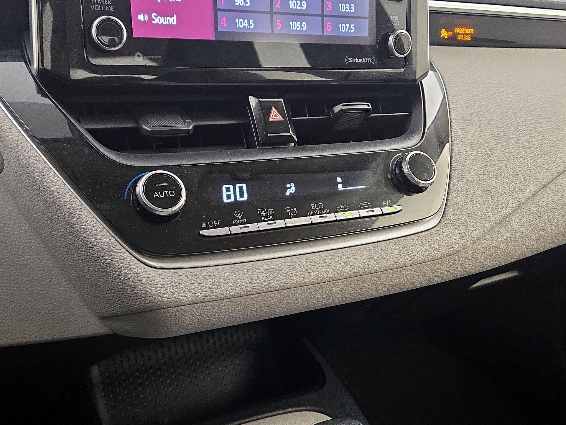 Thumbnail: 2021 Toyota Corolla - 16