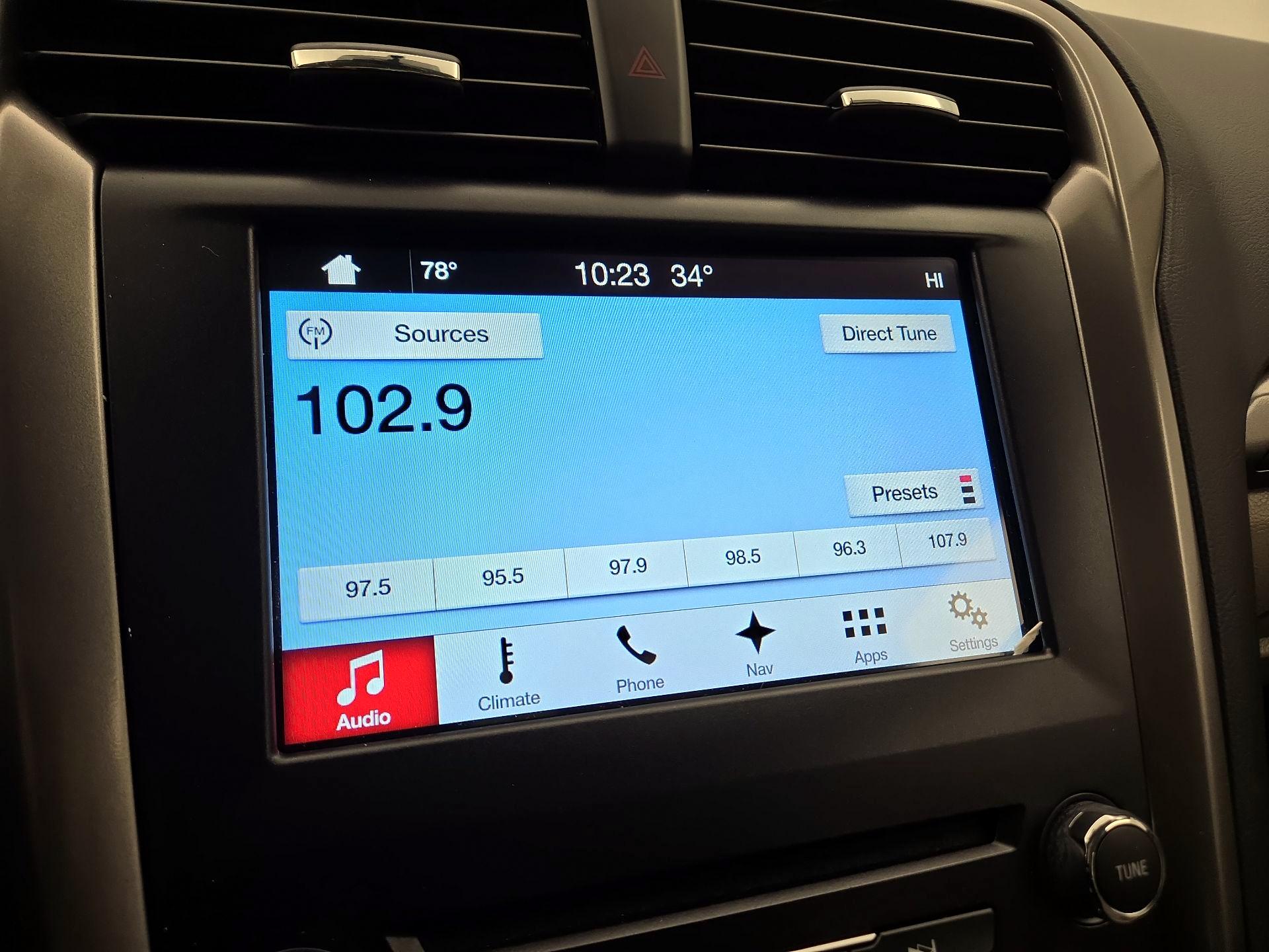 Thumbnail: 2017 Ford Fusion - 16