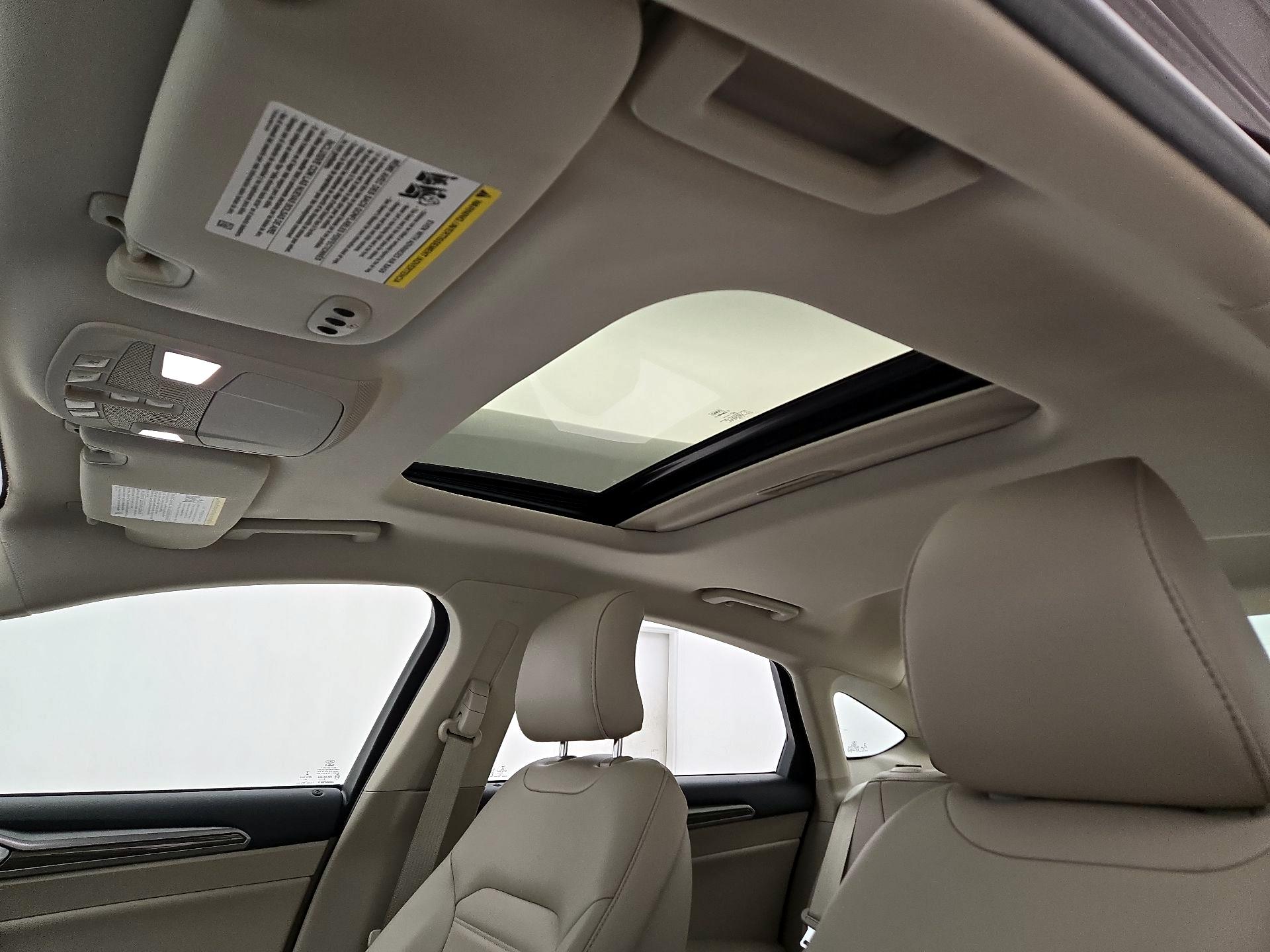 Thumbnail: 2017 Ford Fusion - 20