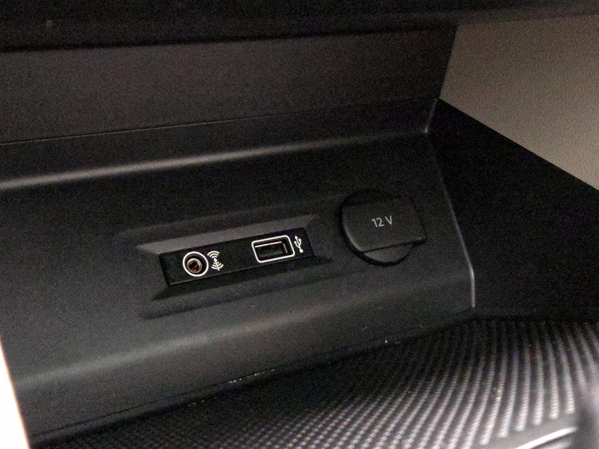 Thumbnail: 2019 Volkswagen Atlas - 18