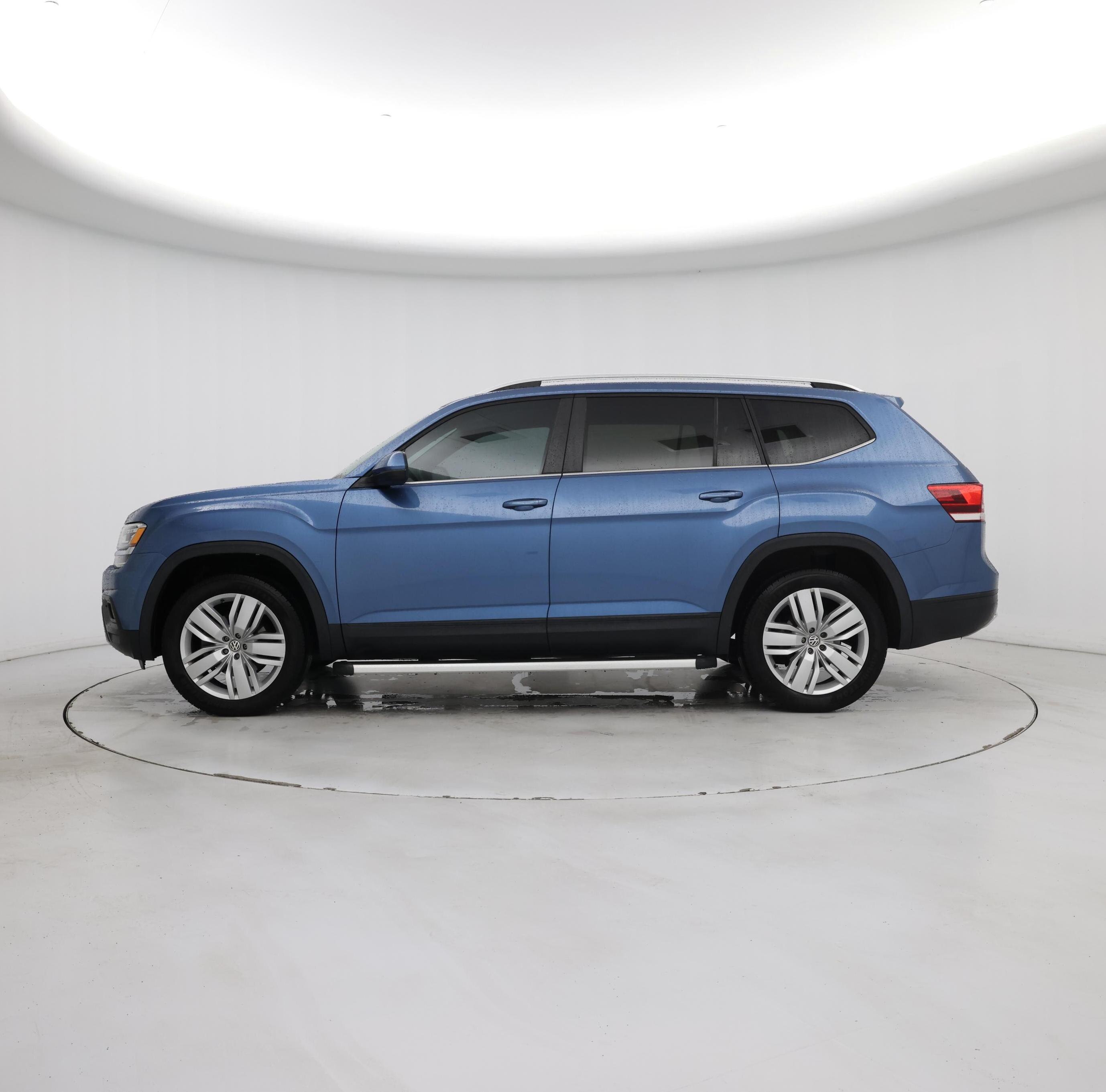 Thumbnail: 2019 Volkswagen Atlas - 3