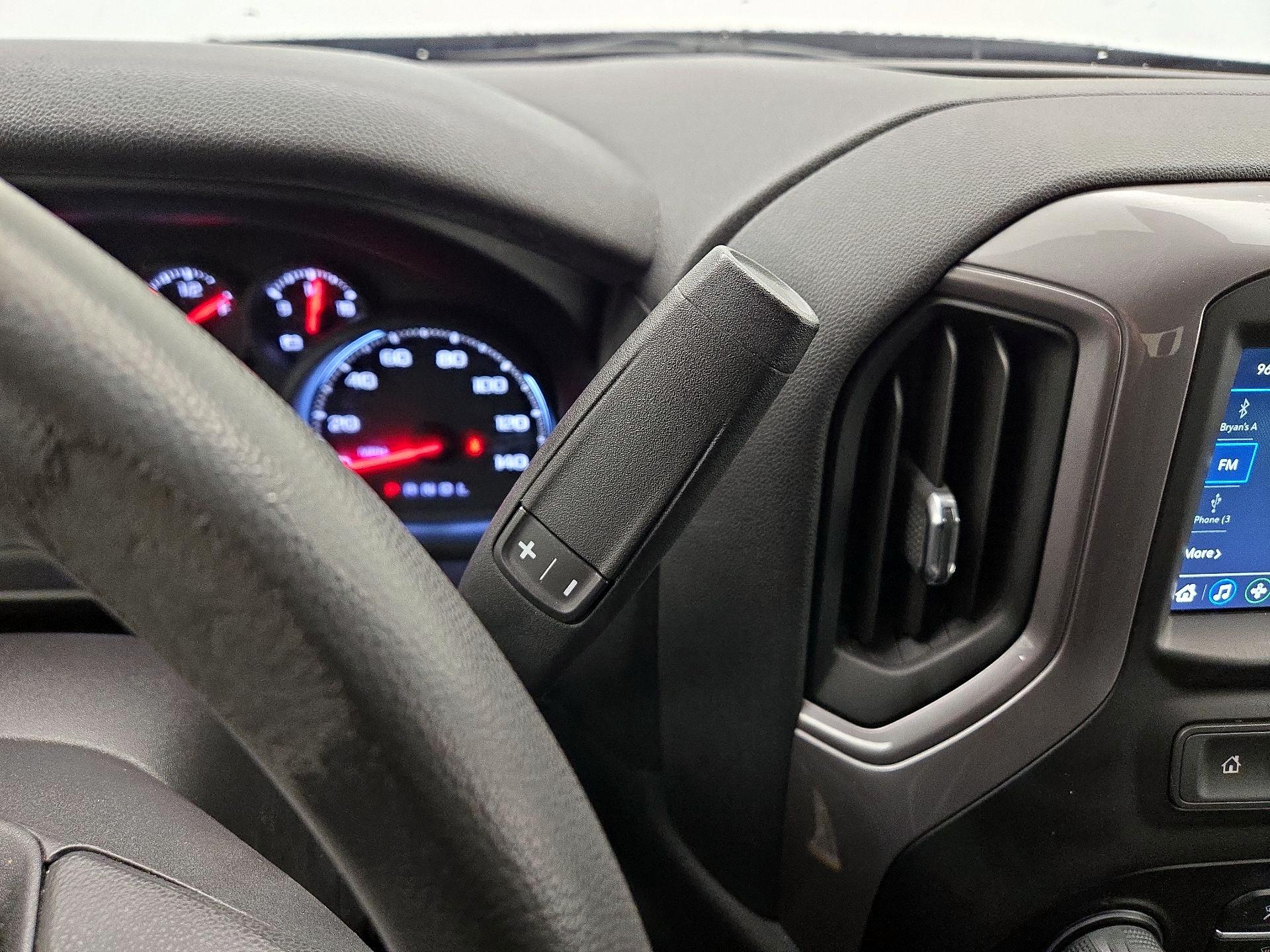 Thumbnail: 2019 Chevrolet Silverado 1500 - 17