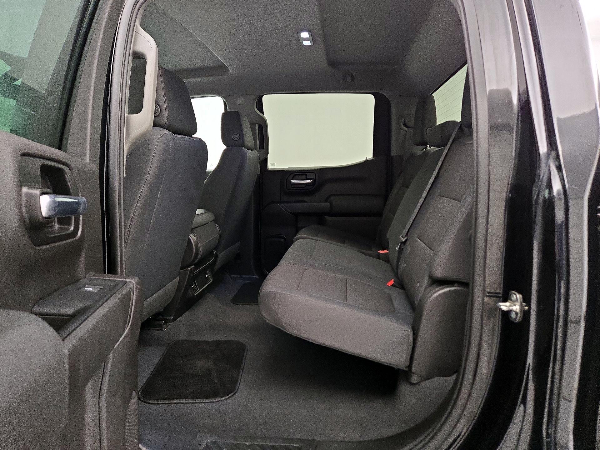 Thumbnail: 2019 Chevrolet Silverado 1500 - 19