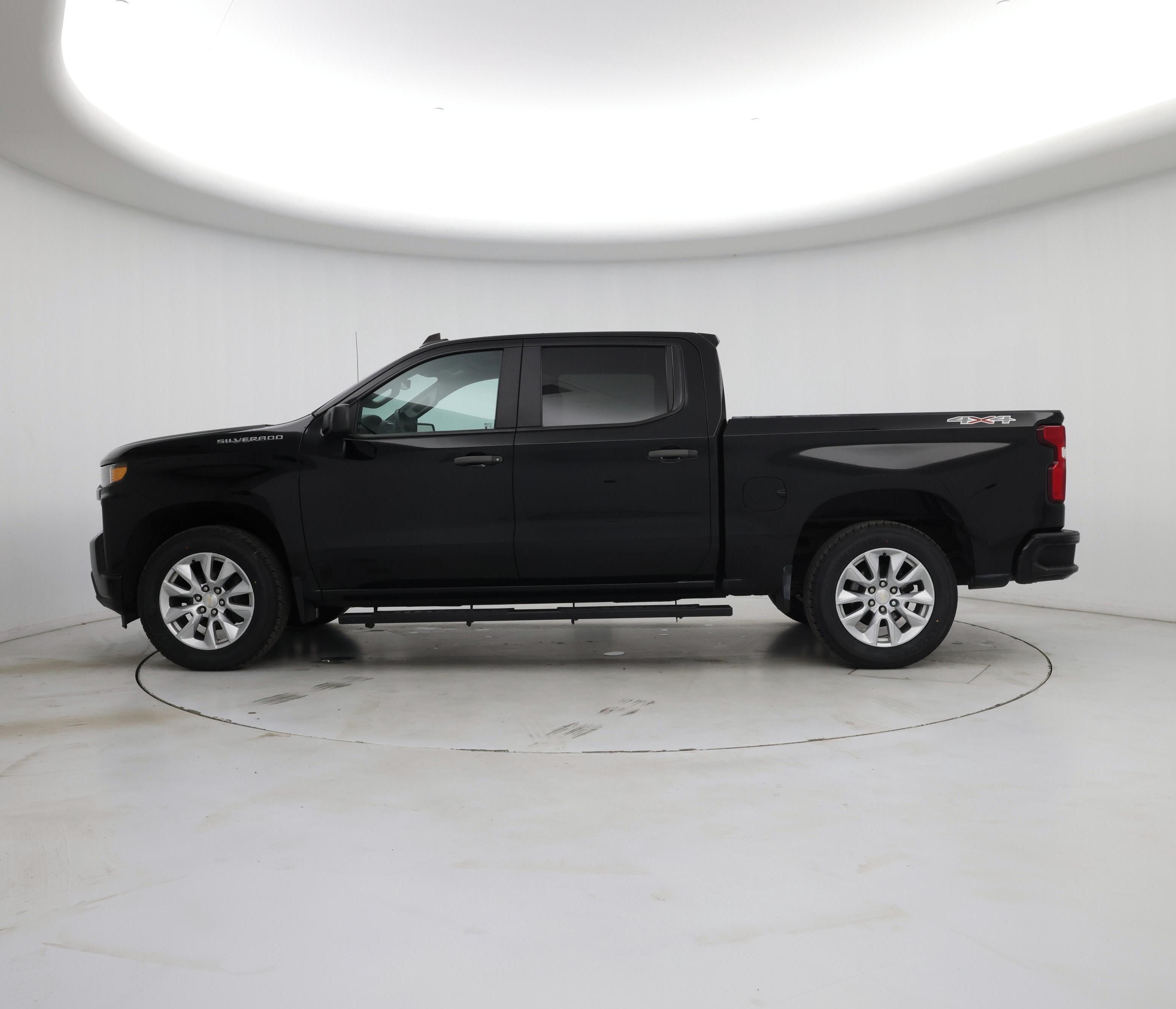 Thumbnail: 2019 Chevrolet Silverado 1500 - 3