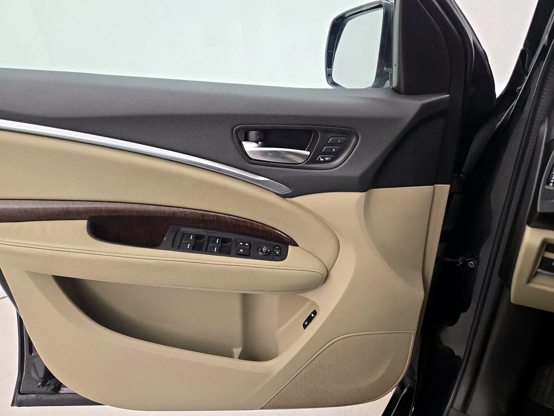 Thumbnail: 2019 Acura MDX - 12