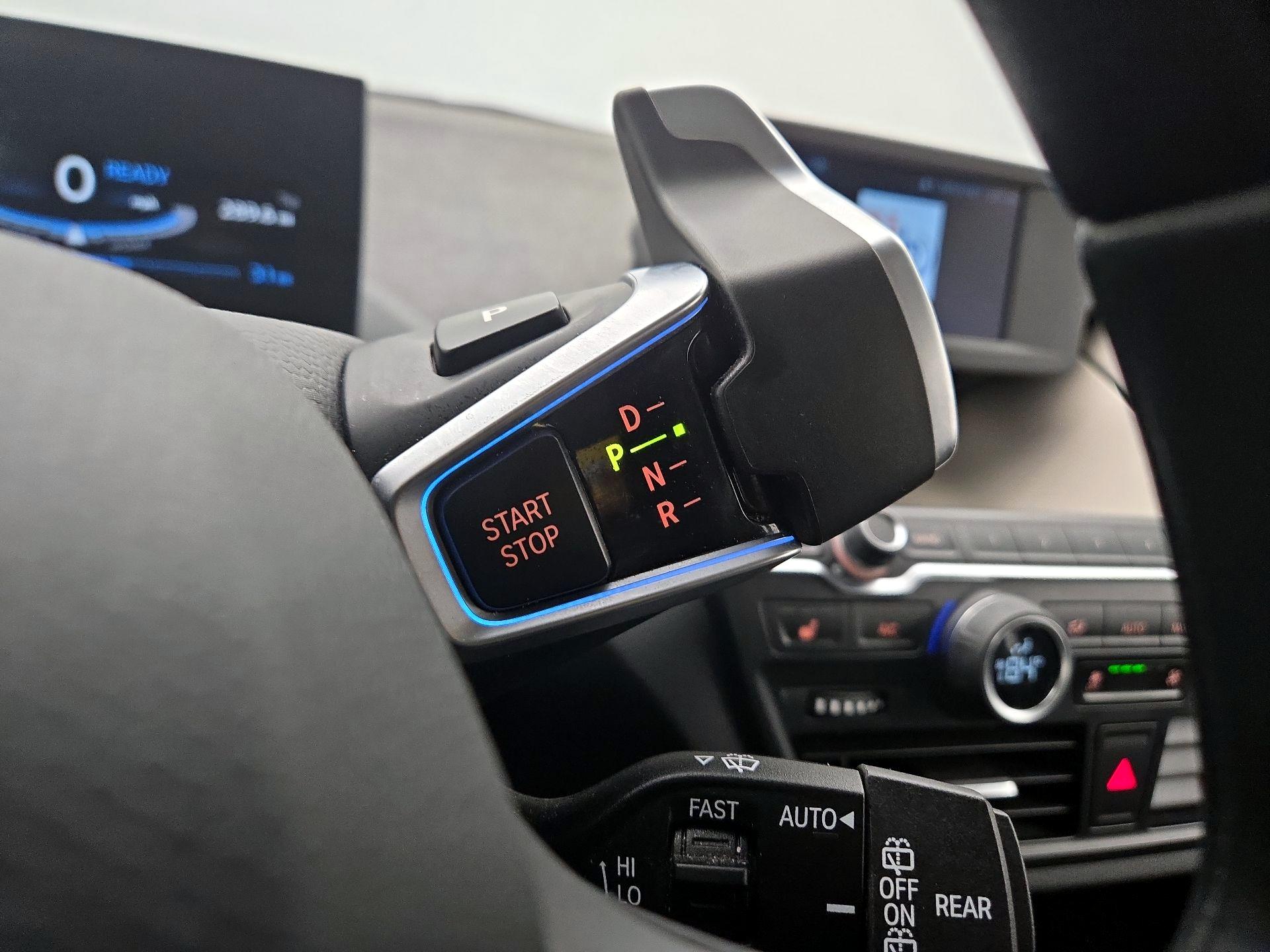 Thumbnail: 2019 BMW i3 - 17