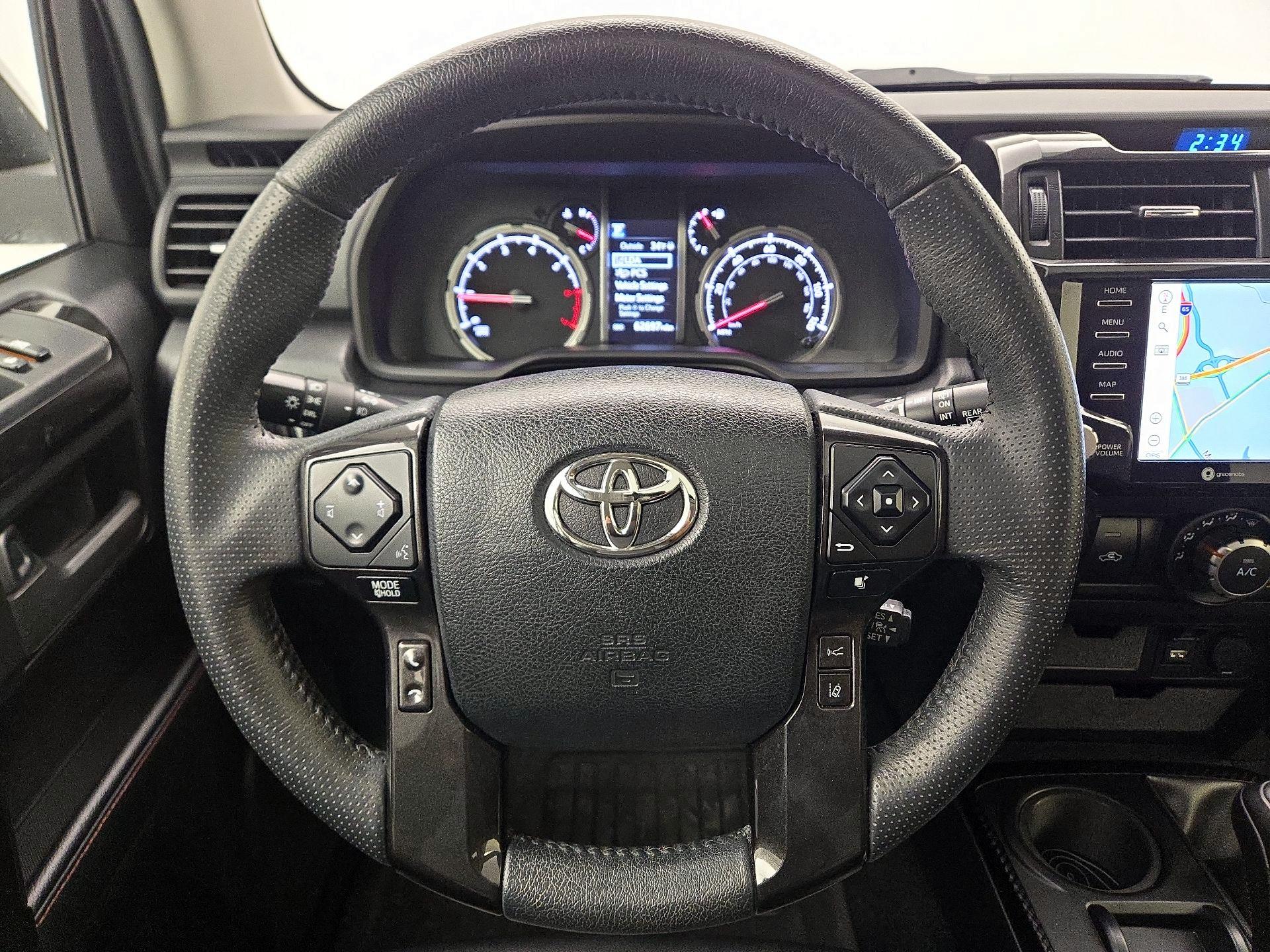 Thumbnail: 2021 Toyota 4Runner - 10