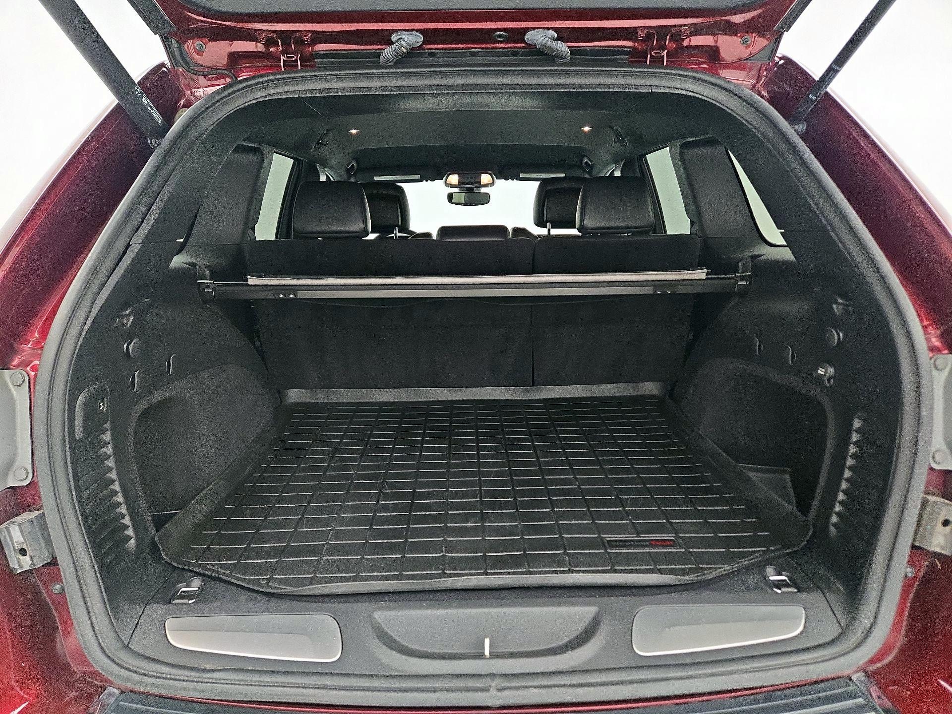 Thumbnail: 2019 Jeep Grand Cherokee - 20