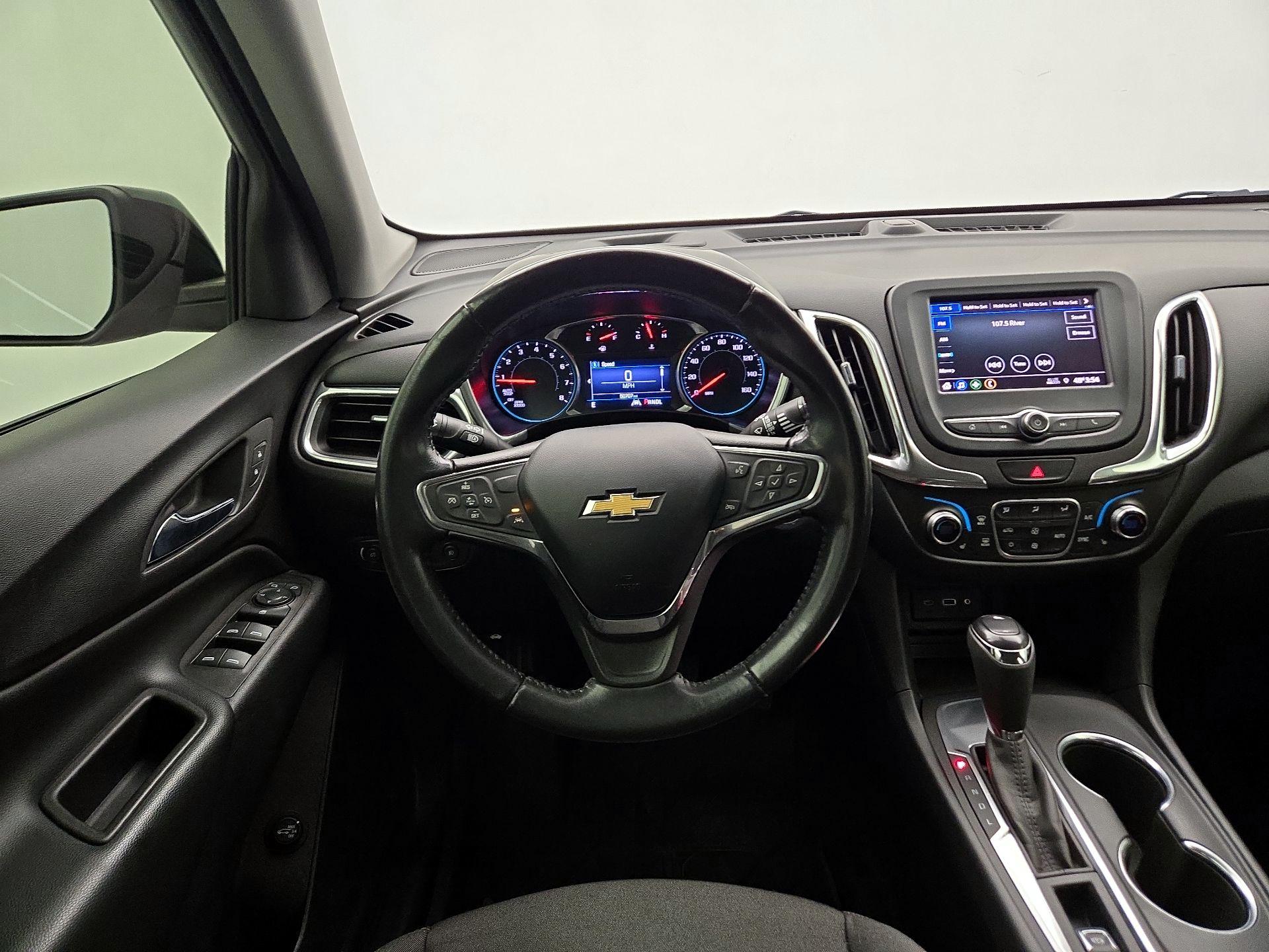 Thumbnail: 2020 Chevrolet Equinox - 10