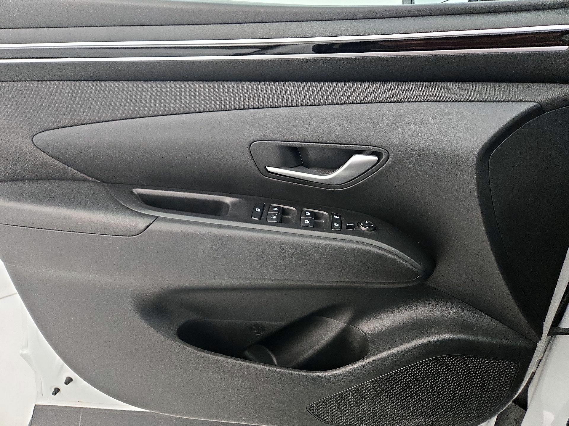 Thumbnail: 2023 Hyundai Tucson - 12