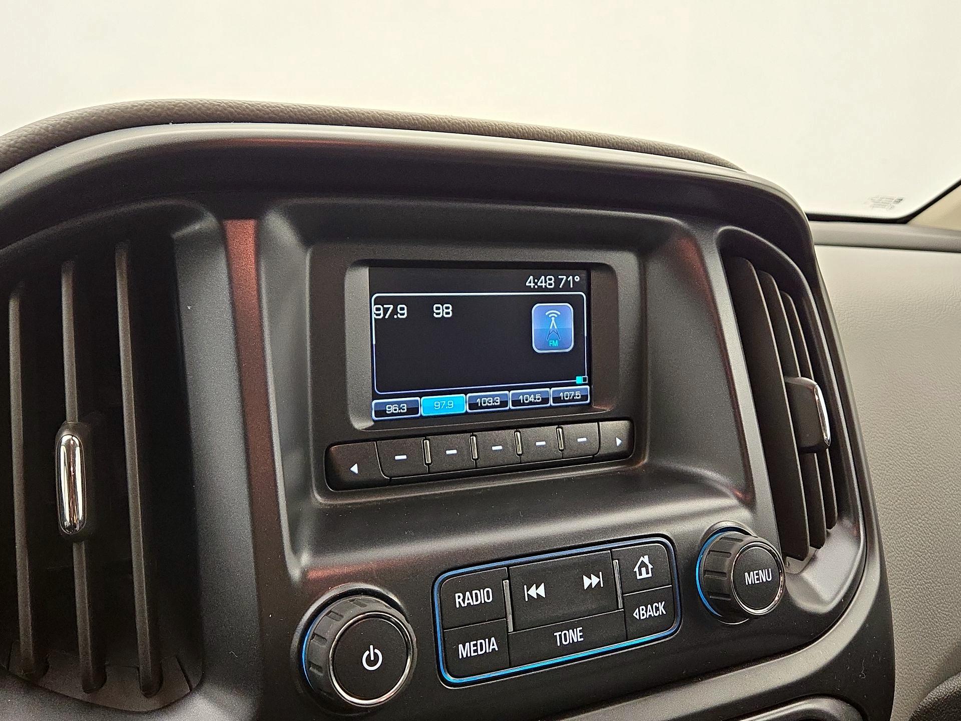 Thumbnail: 2016 Chevrolet Colorado - 15