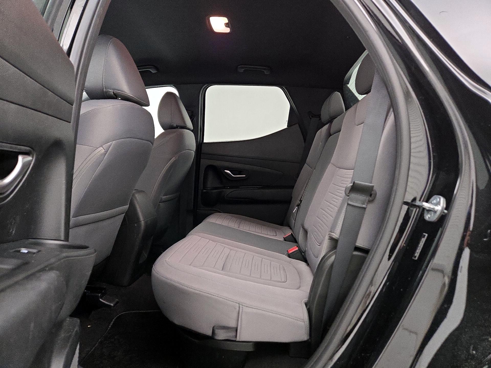 Thumbnail: 2023 Hyundai Santa Cruz - 19