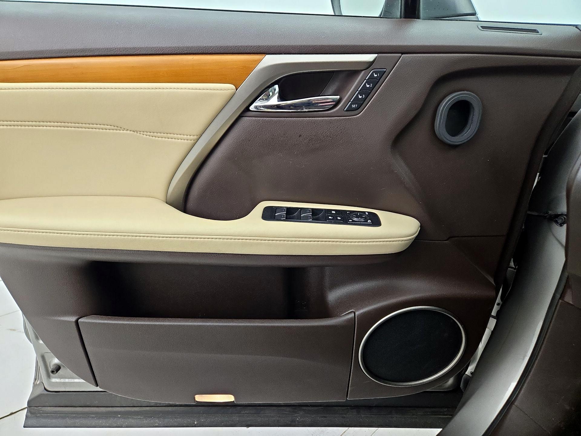 Thumbnail: 2019 Lexus RX - 12