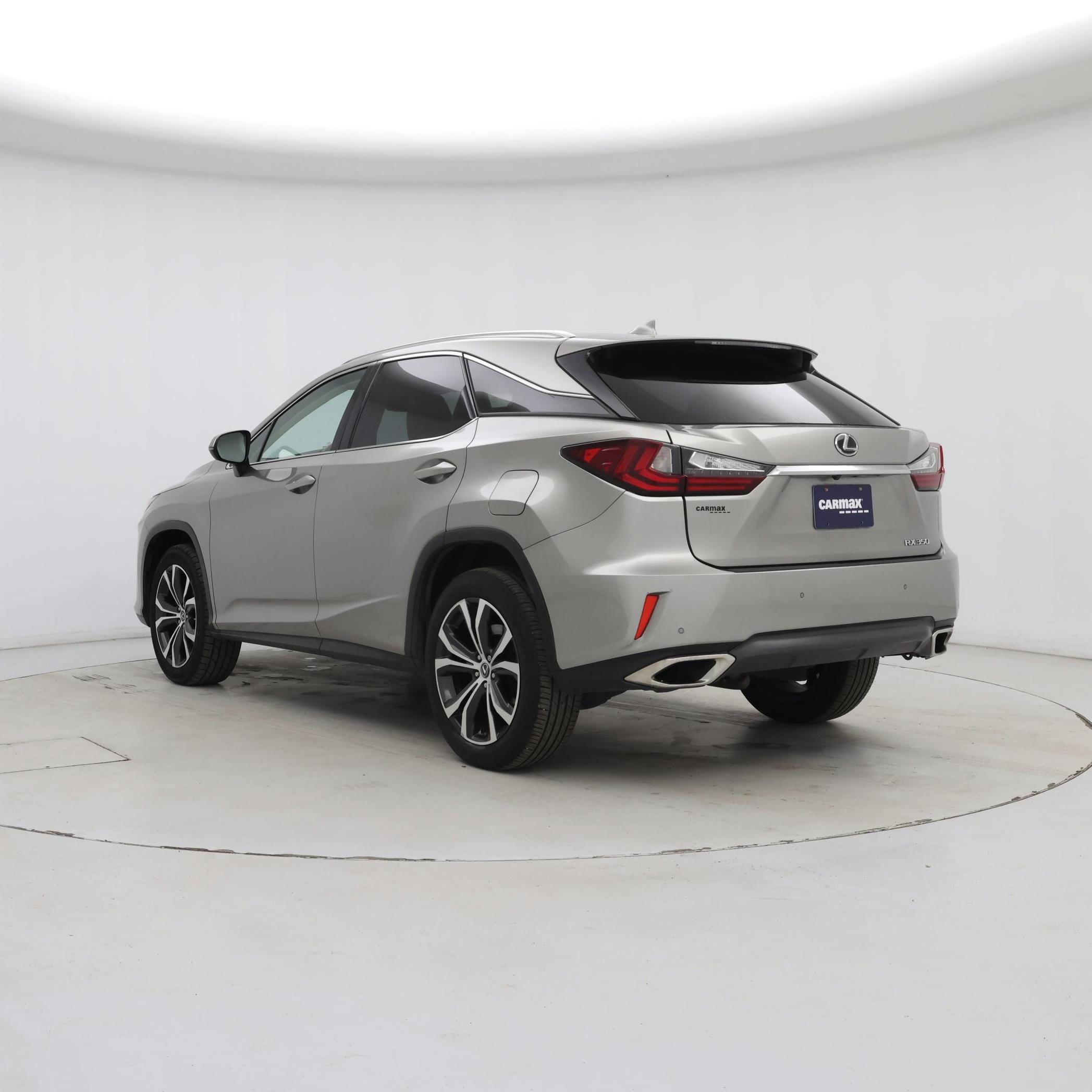 Thumbnail: 2019 Lexus RX - 2