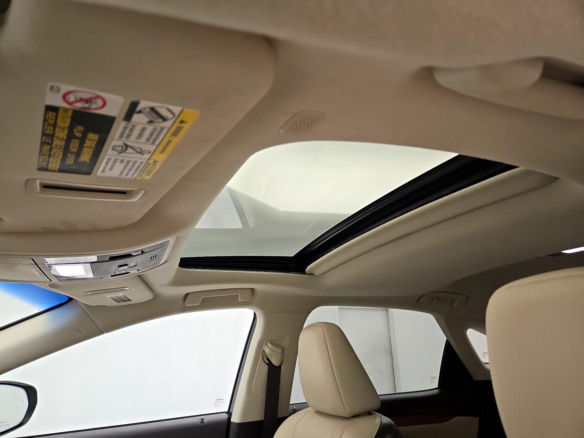 Thumbnail: 2019 Lexus RX - 20