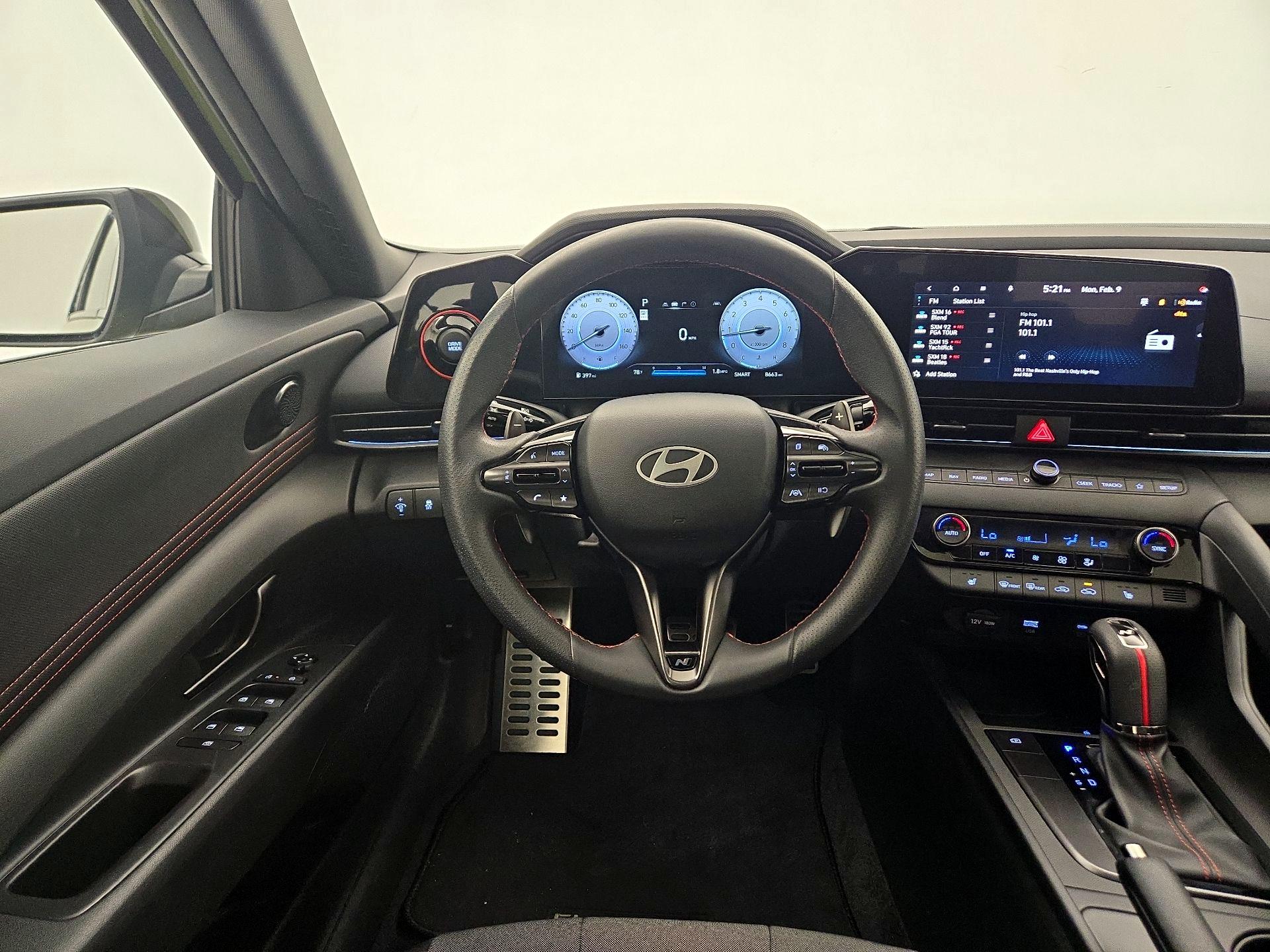 Thumbnail: 2024 Hyundai Elantra - 10