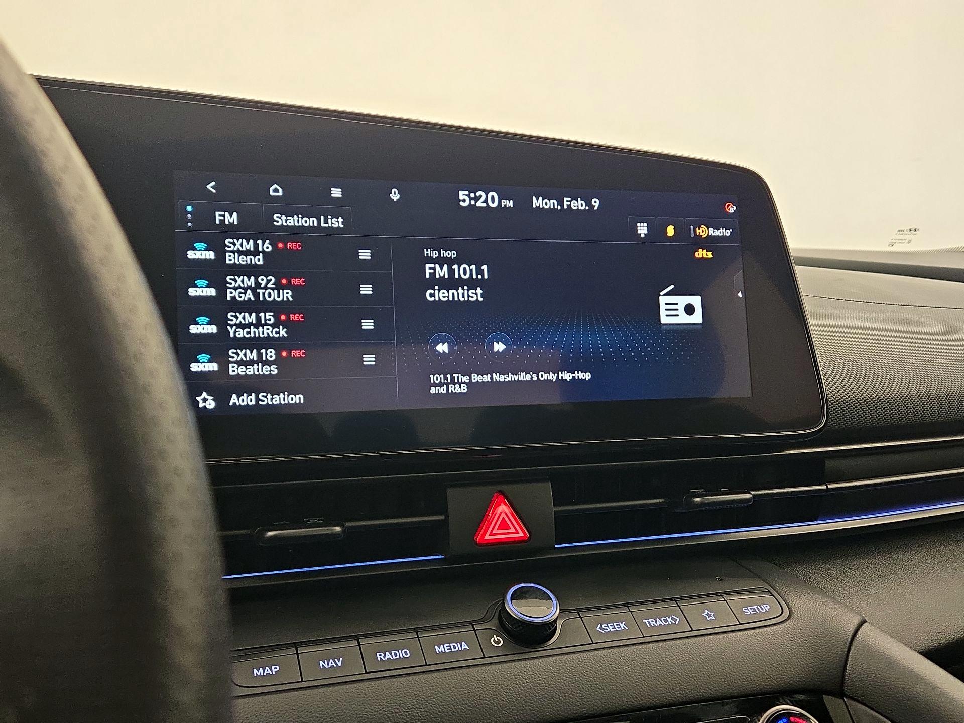 Thumbnail: 2024 Hyundai Elantra - 16