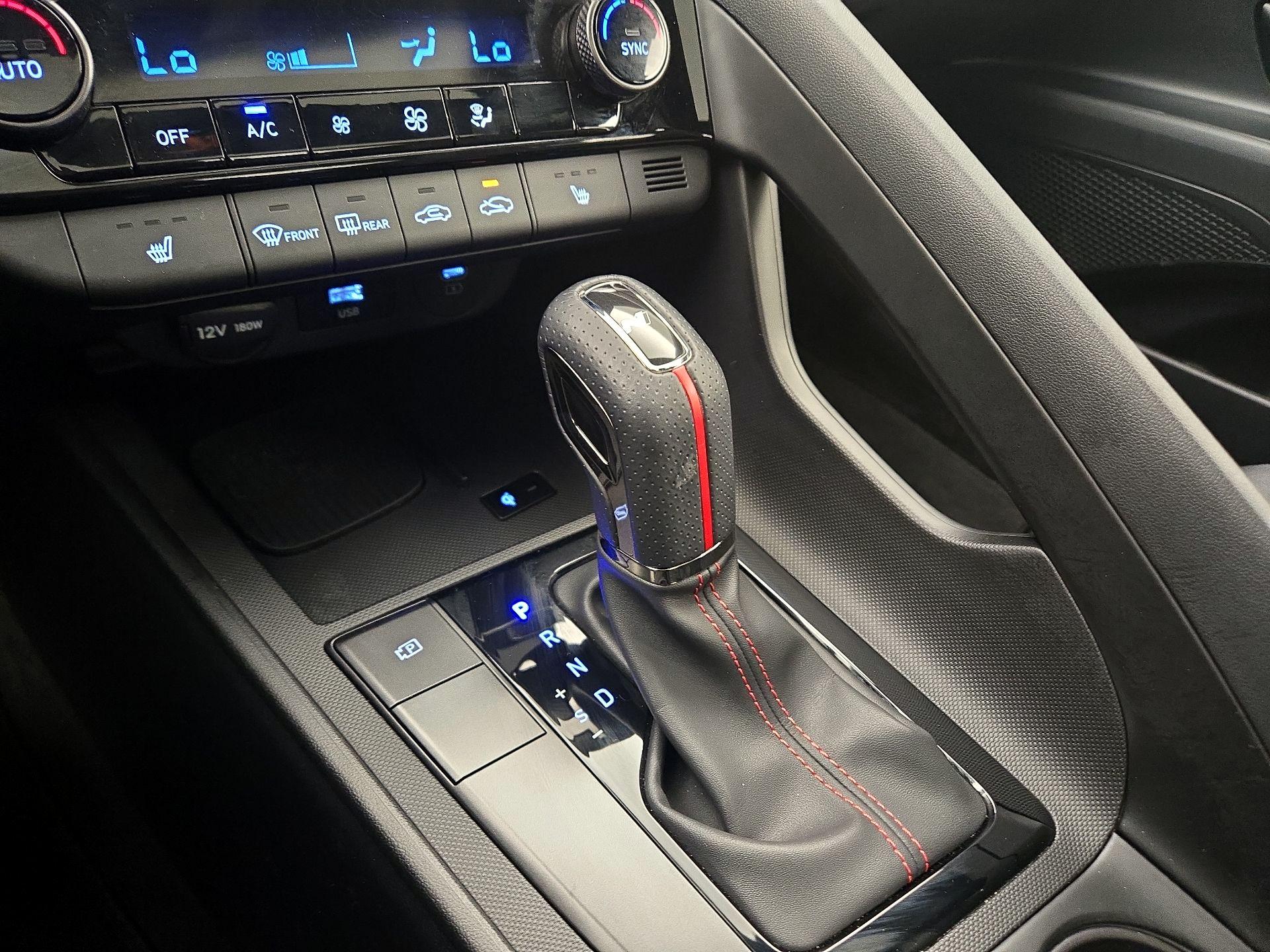 Thumbnail: 2024 Hyundai Elantra - 18