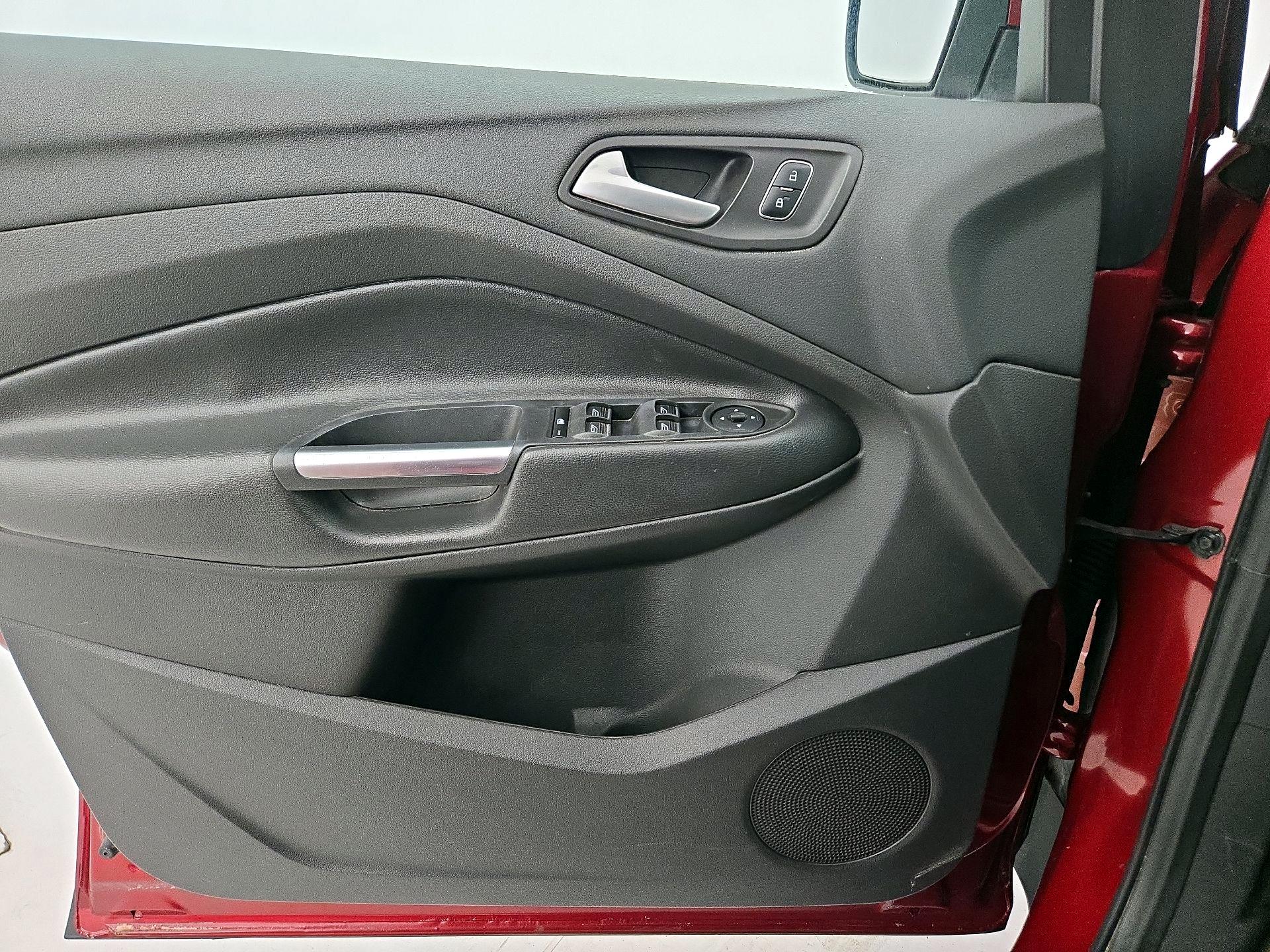 Thumbnail: 2017 Ford Escape - 12