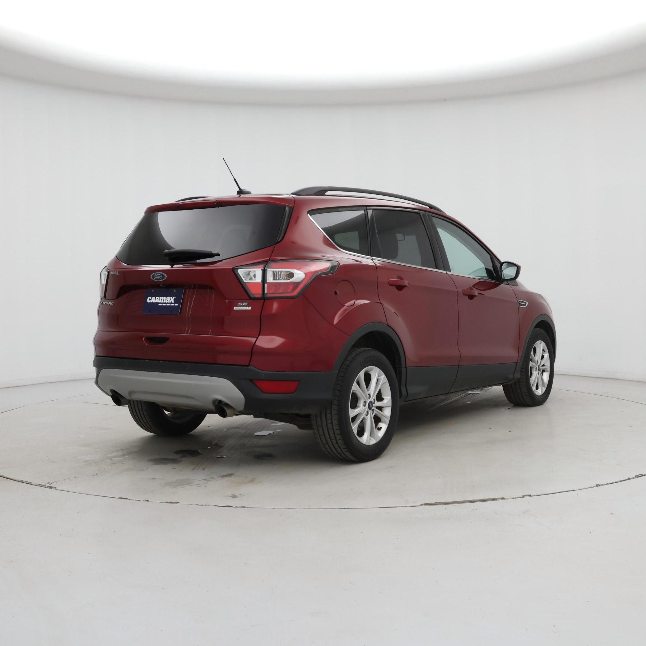 Thumbnail: 2017 Ford Escape - 8