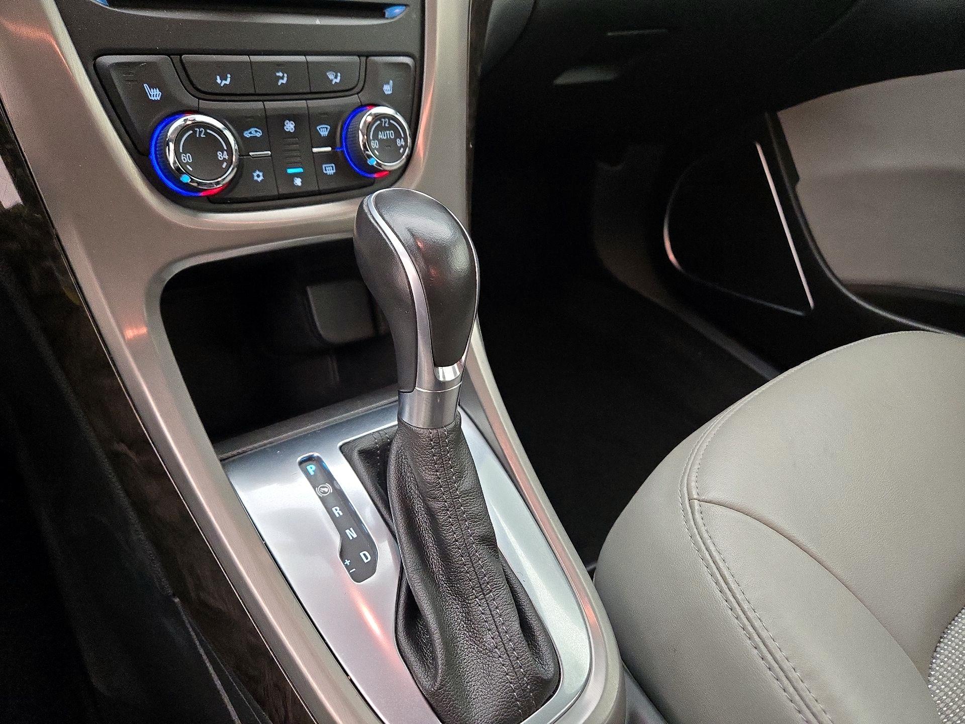 Thumbnail: 2016 Buick Verano - 17