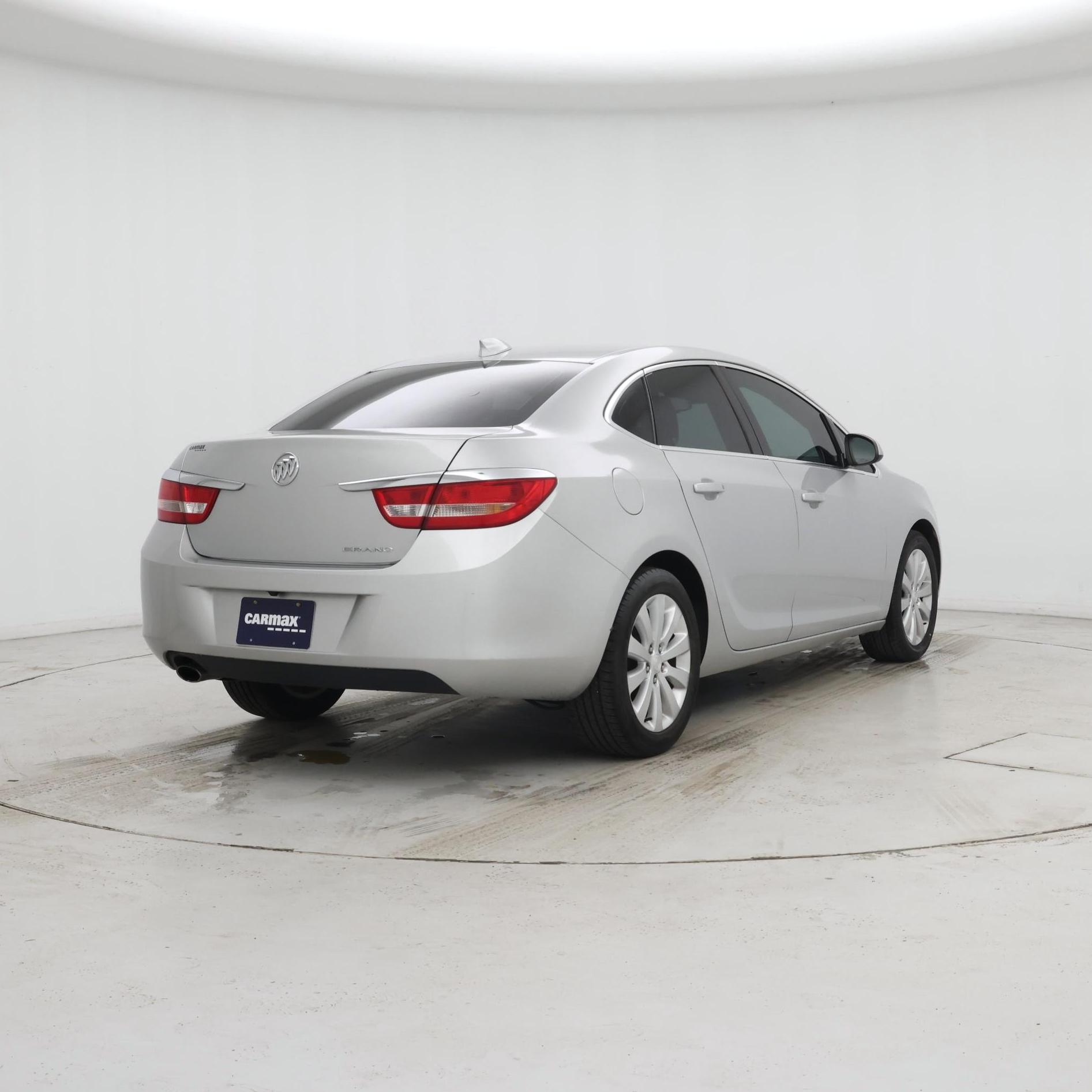 Thumbnail: 2016 Buick Verano - 8