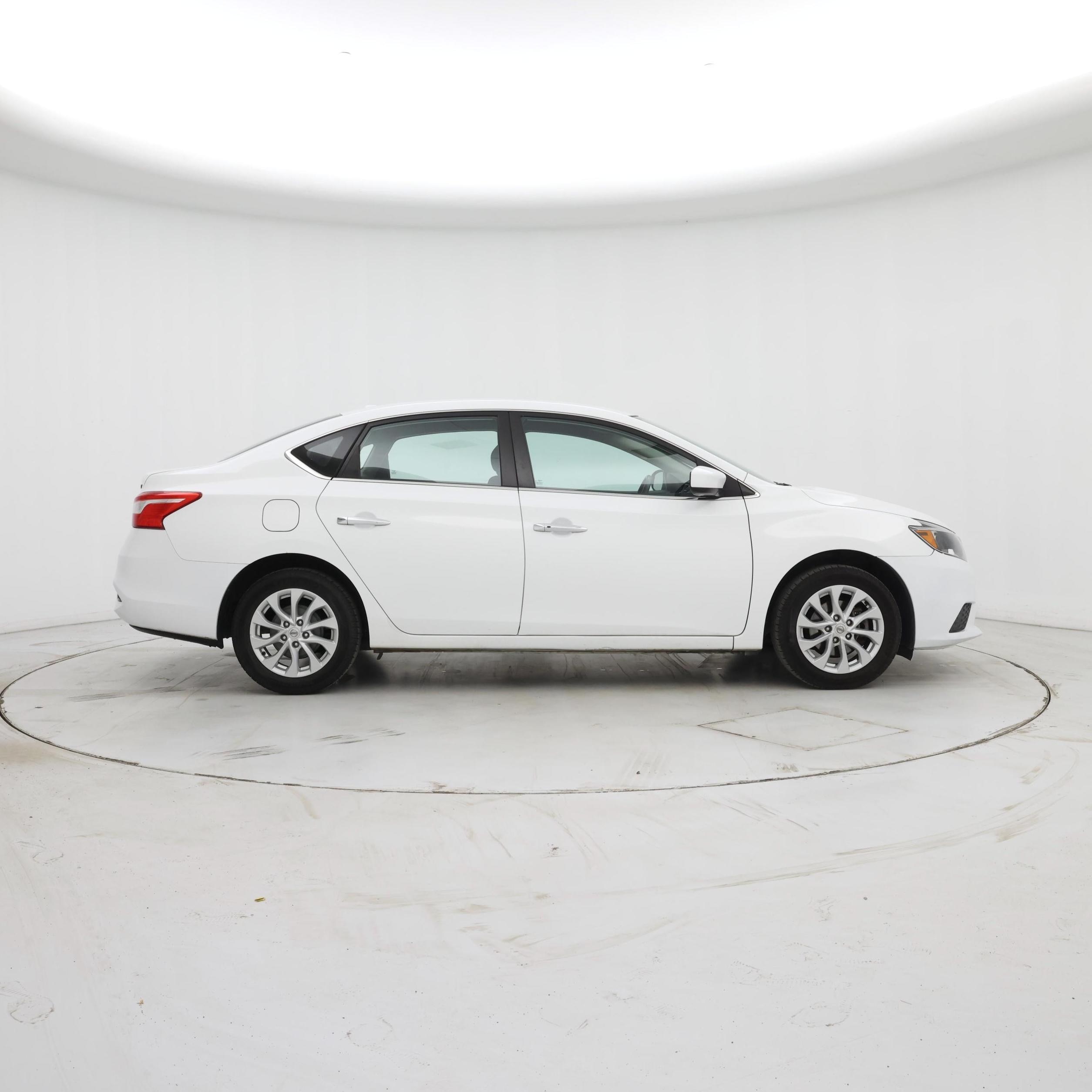 Thumbnail: 2019 Nissan Sentra - 7