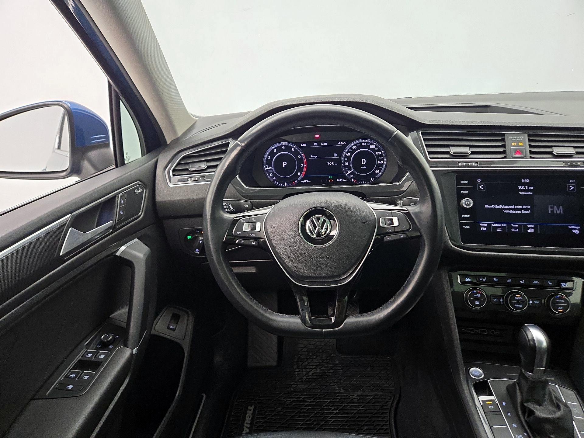 Thumbnail: 2018 Volkswagen Tiguan - 10