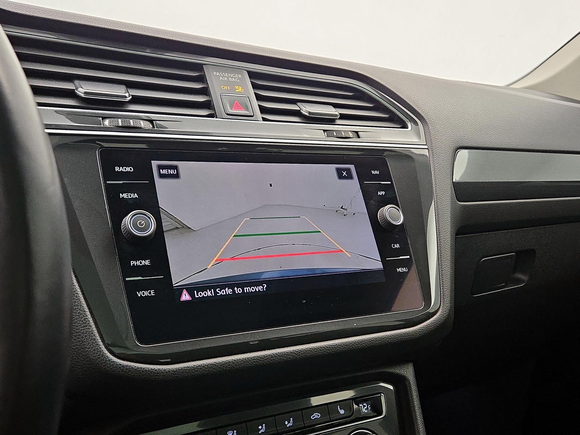 Thumbnail: 2018 Volkswagen Tiguan - 14