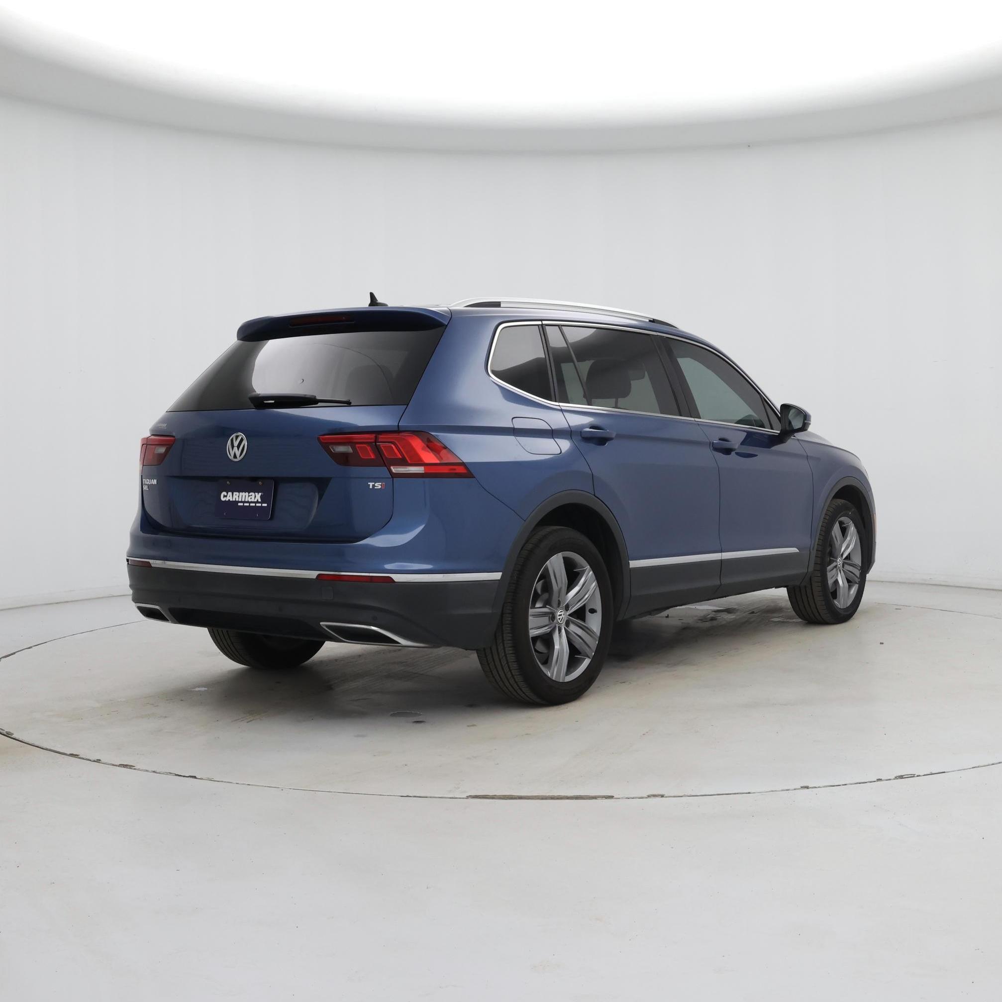 Thumbnail: 2018 Volkswagen Tiguan - 8