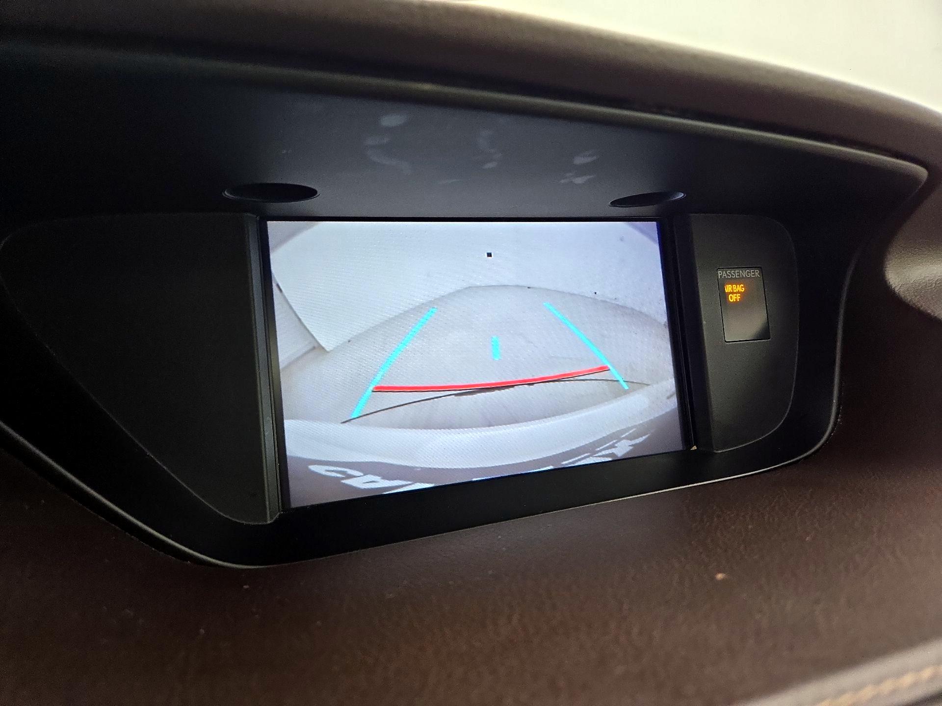 Thumbnail: 2017 Lexus ES - 15