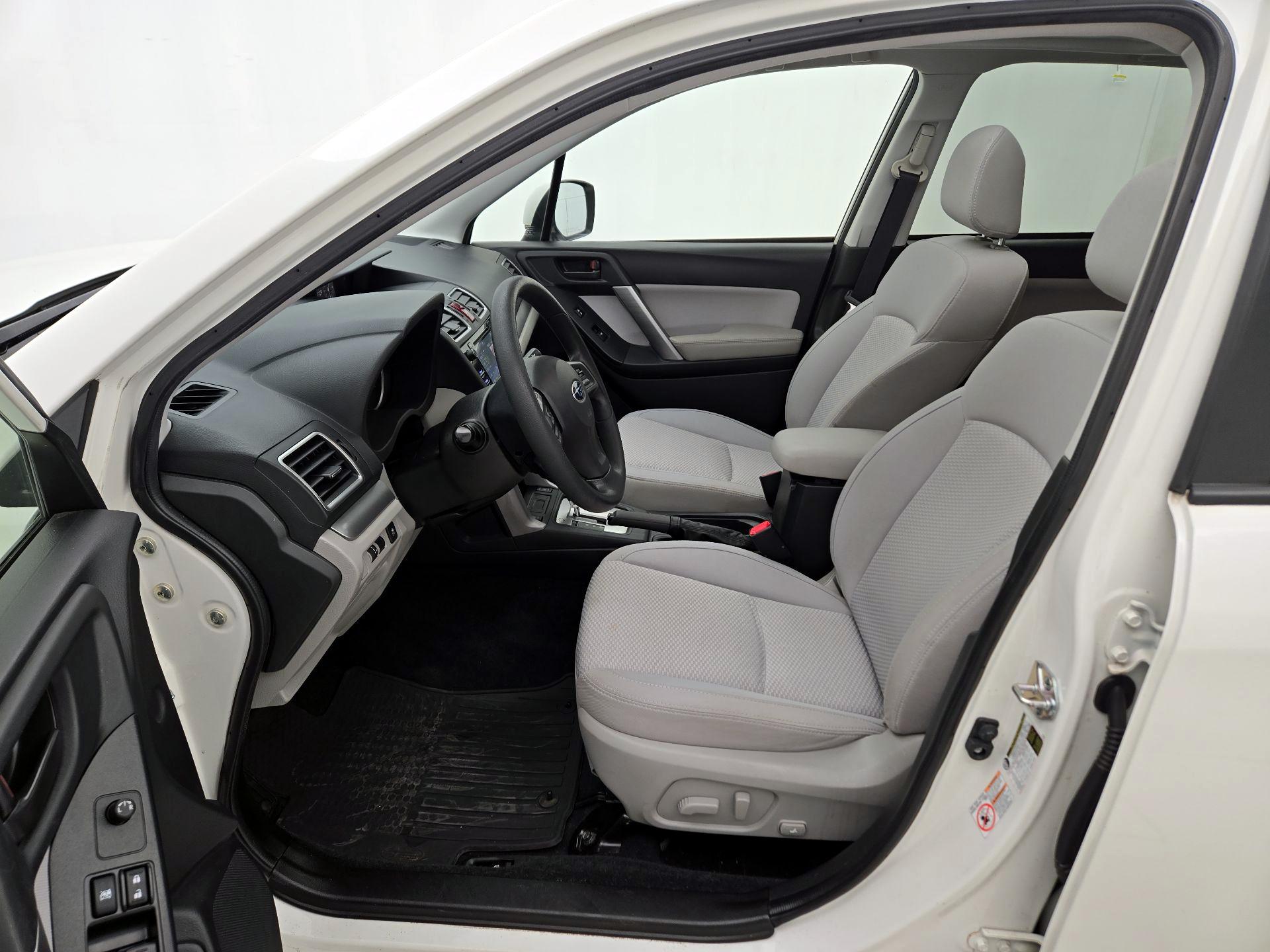 Thumbnail: 2016 Subaru Forester - 11