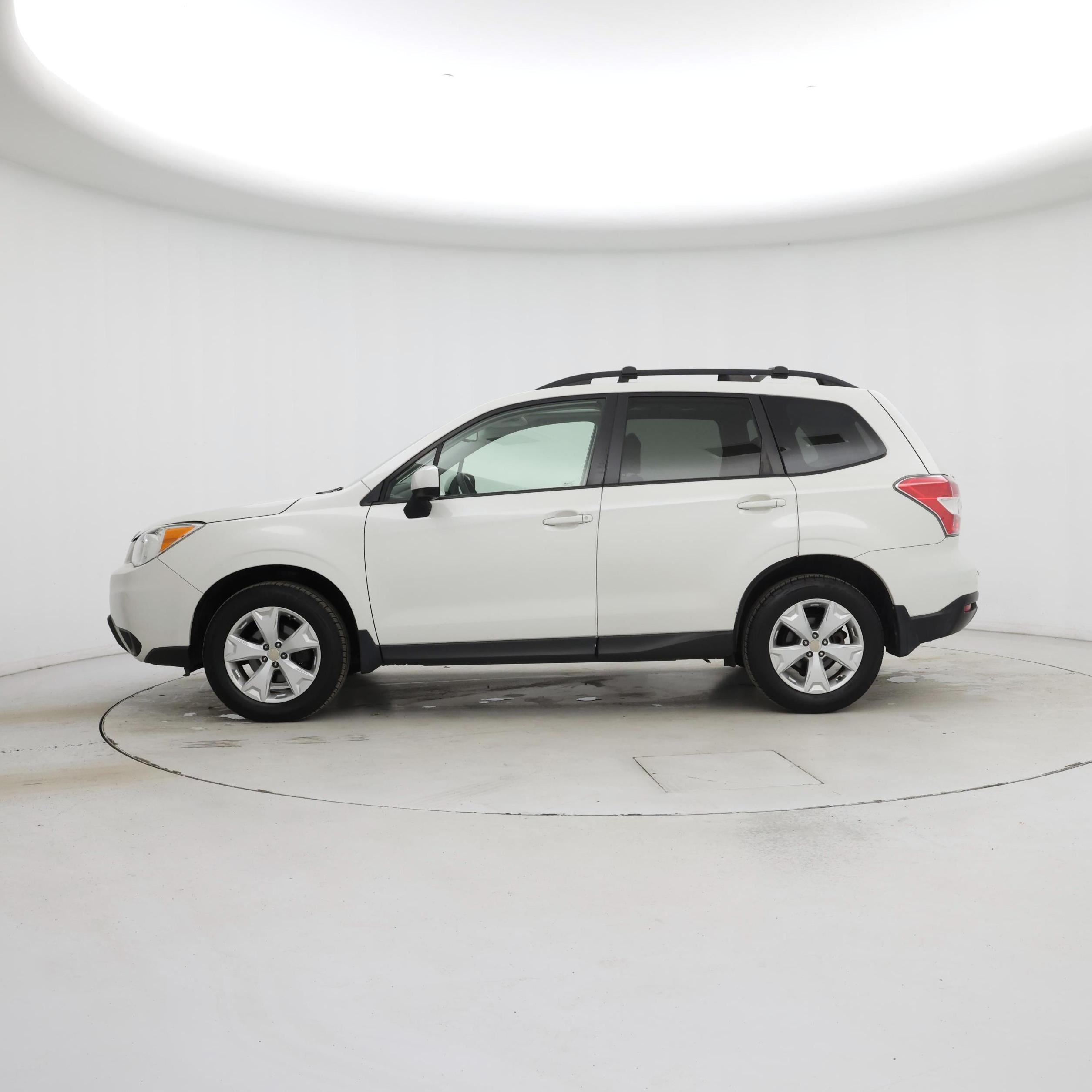 Thumbnail: 2016 Subaru Forester - 3