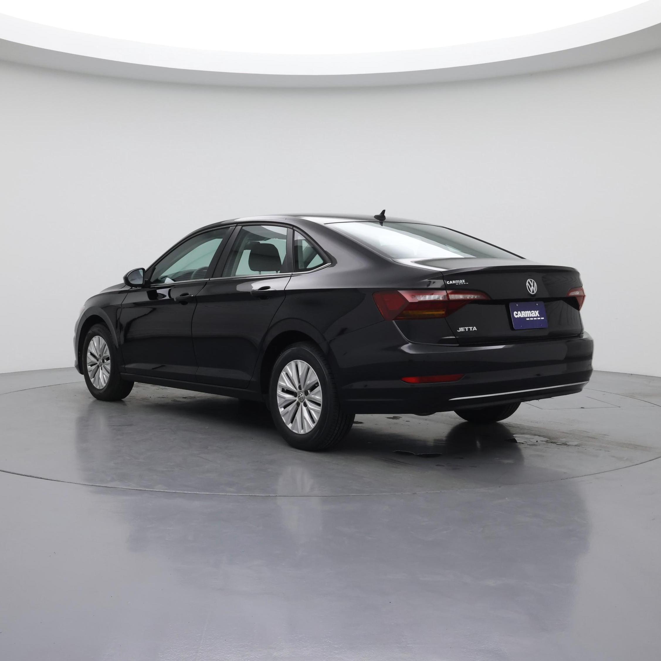 Thumbnail: 2019 Volkswagen Jetta - 2