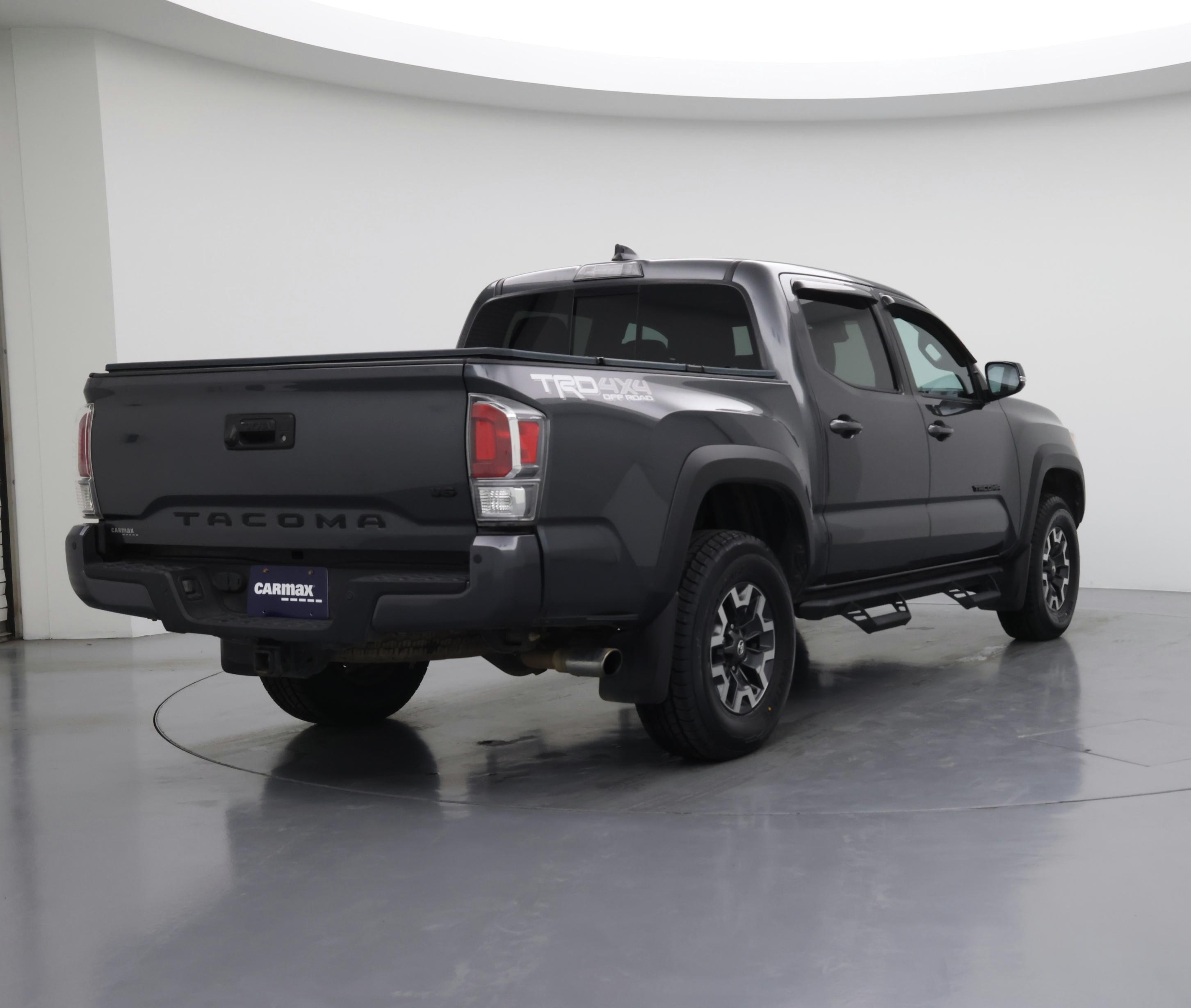 Thumbnail: 2021 Toyota Tacoma - 8