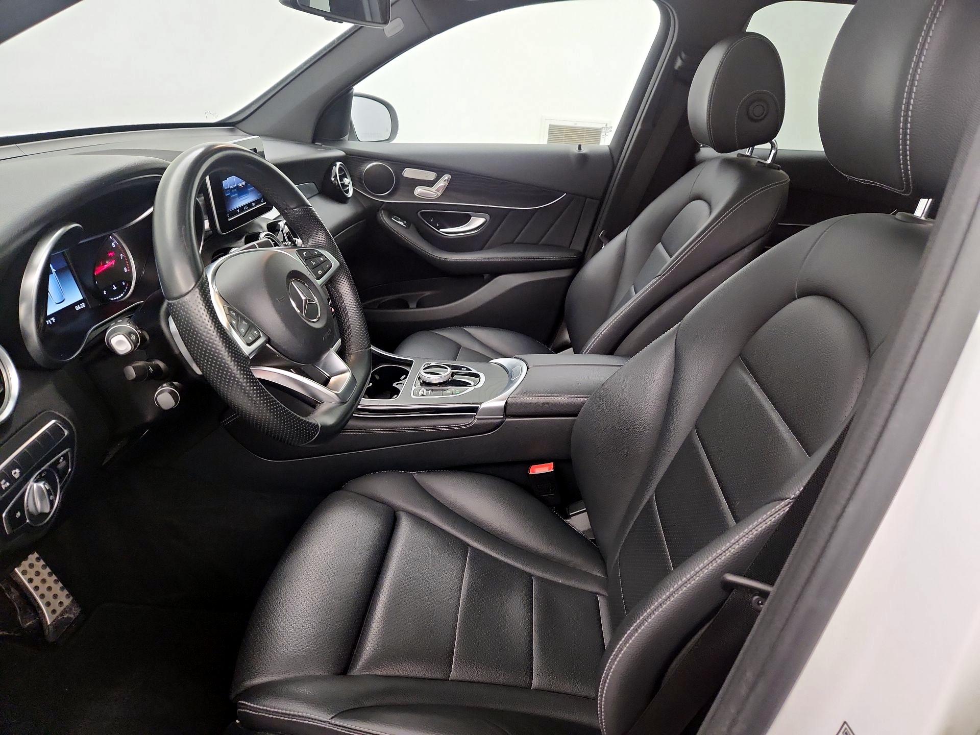 Thumbnail: 2018 Mercedes-Benz GLC - 11