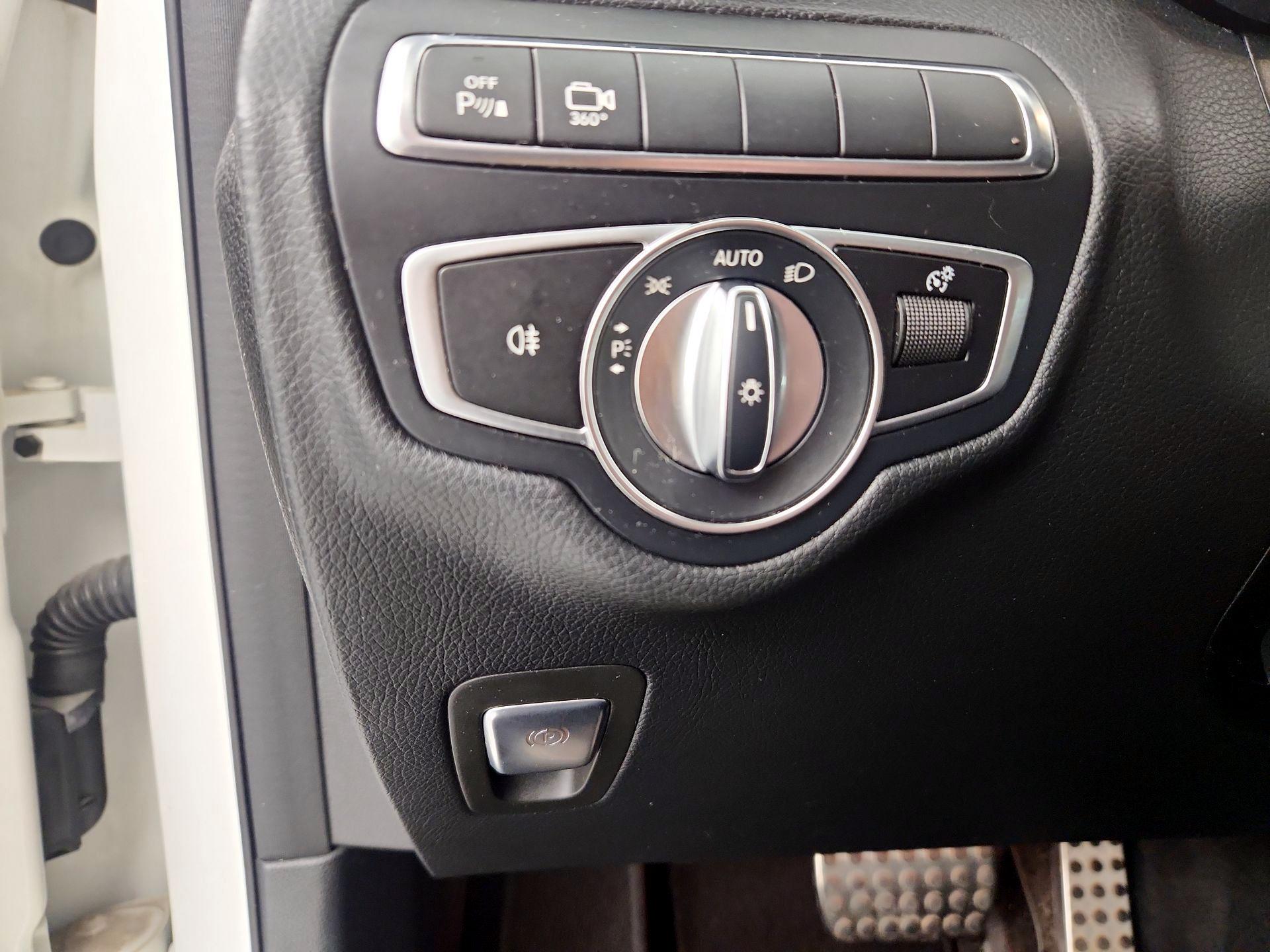 Thumbnail: 2018 Mercedes-Benz GLC - 13