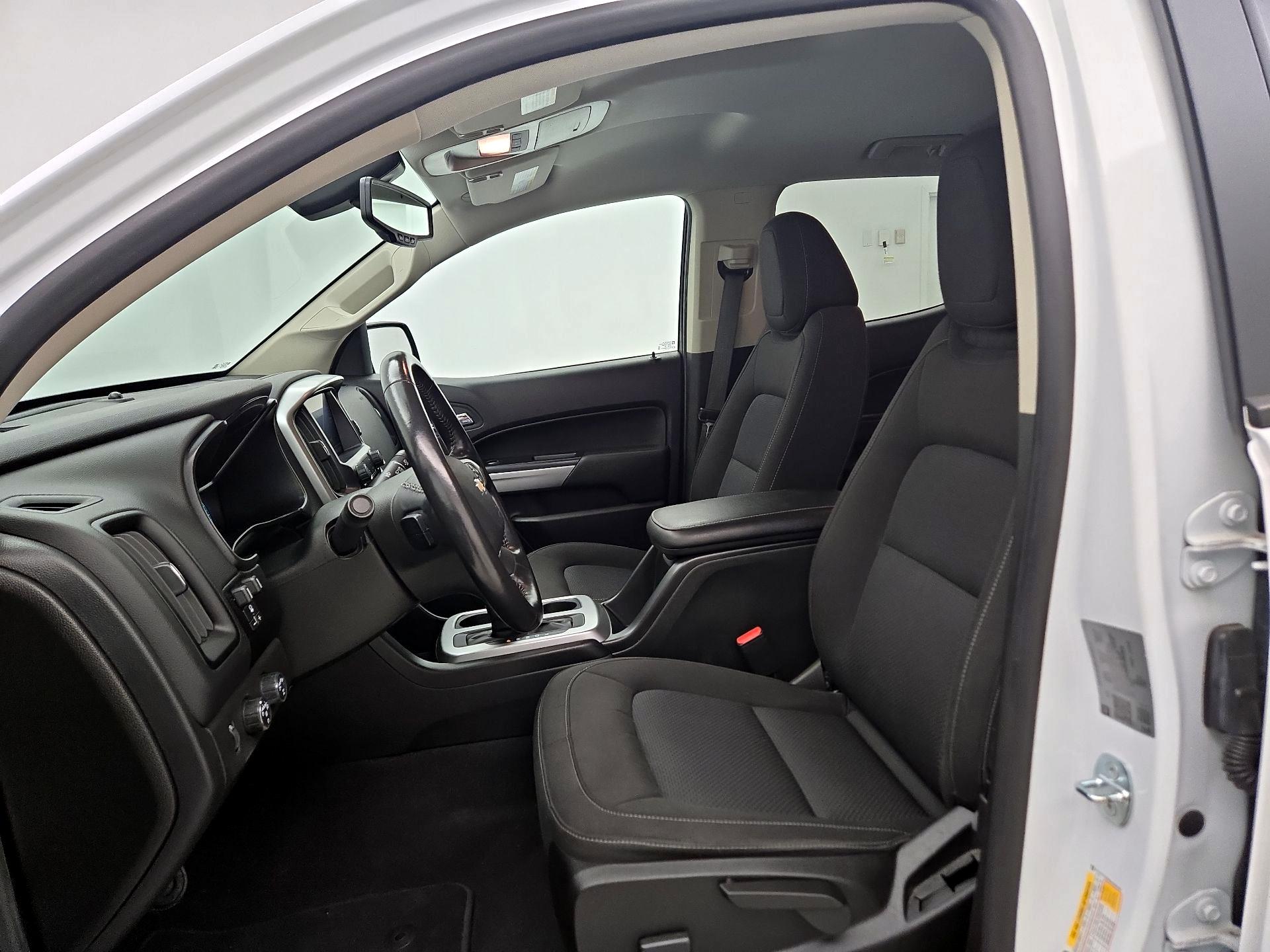 Thumbnail: 2021 Chevrolet Colorado - 11