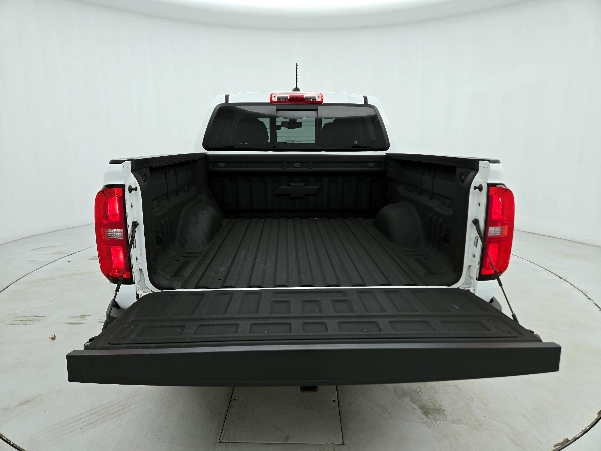 Thumbnail: 2021 Chevrolet Colorado - 20