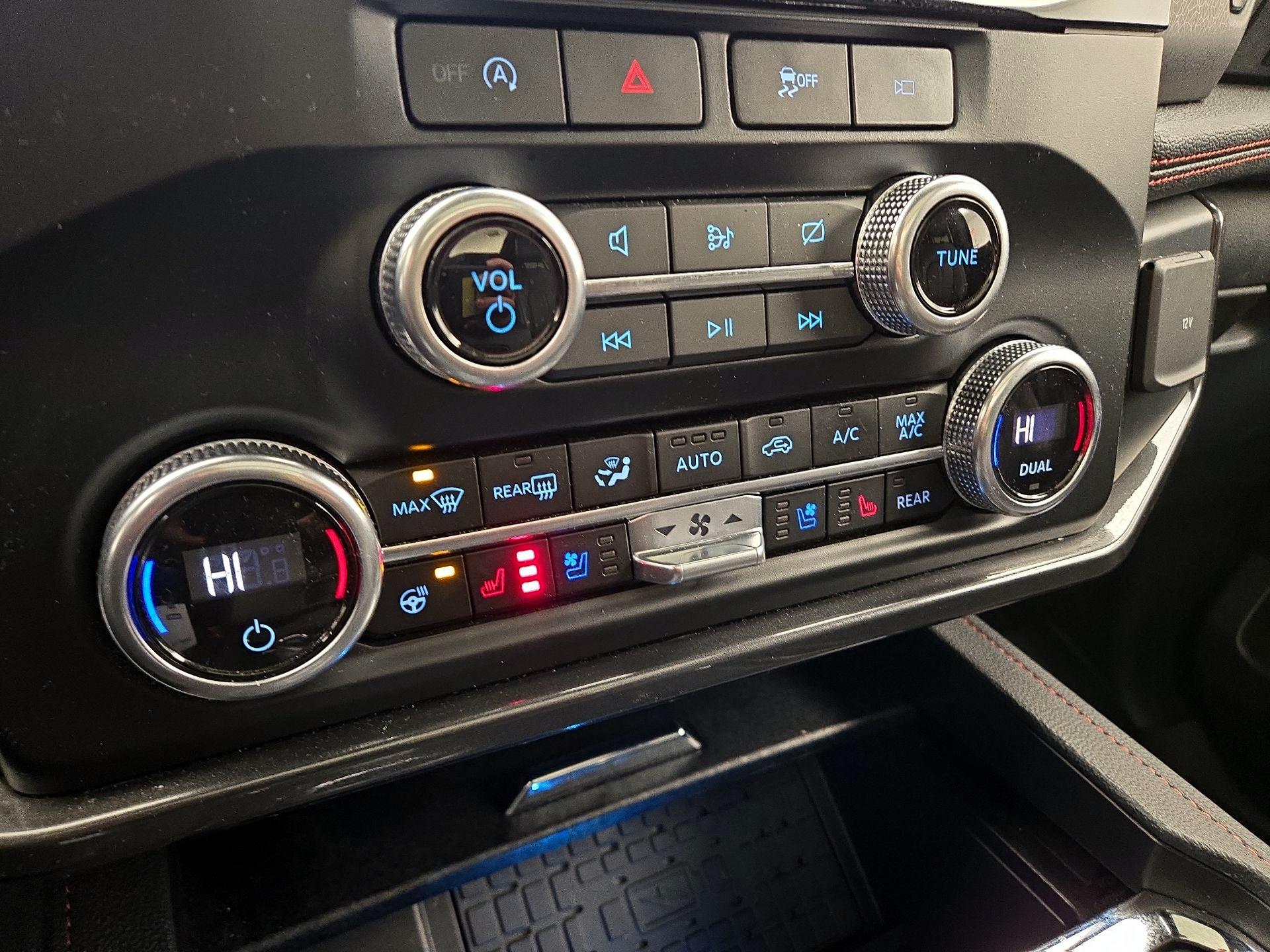 Thumbnail: 2024 Ford Expedition - 17