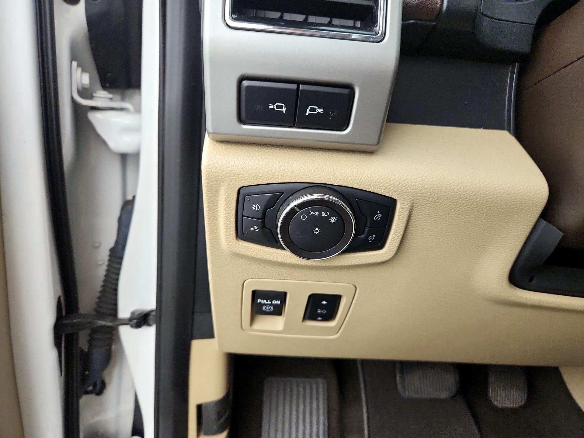 Thumbnail: 2019 Ford F-150 - 13