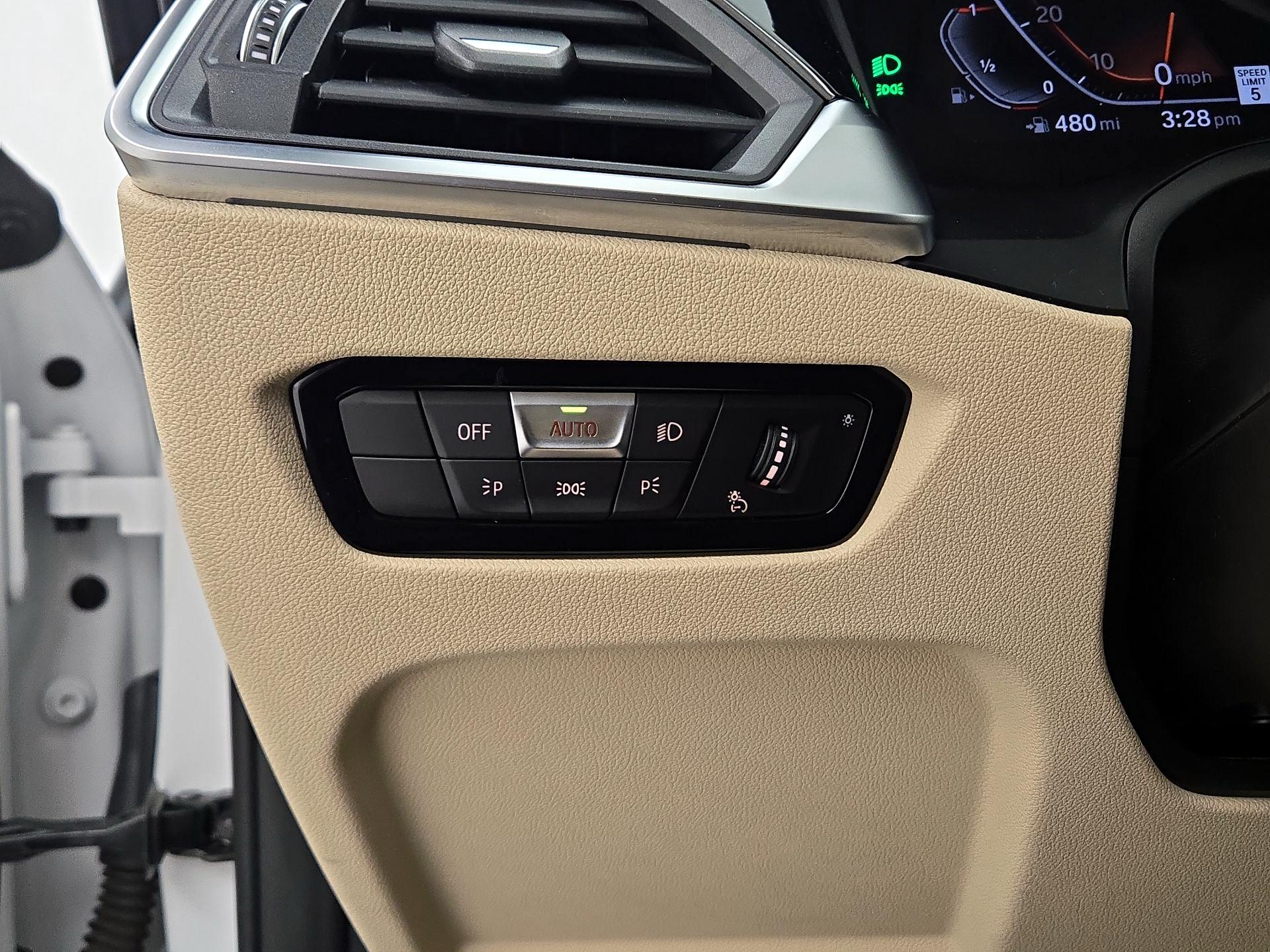 Thumbnail: 2022 BMW 4 Series - 13