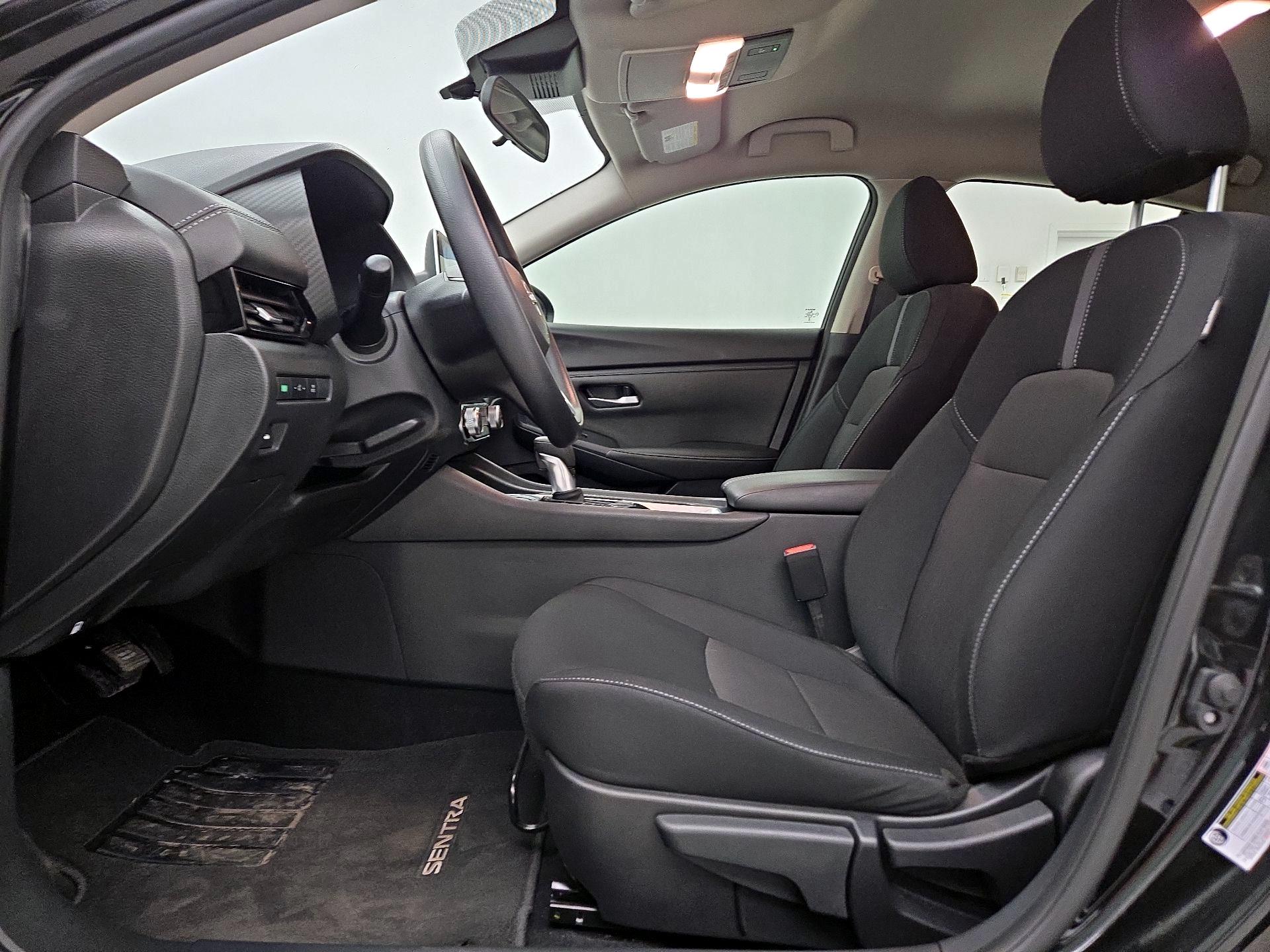 Thumbnail: 2025 Nissan Sentra - 11