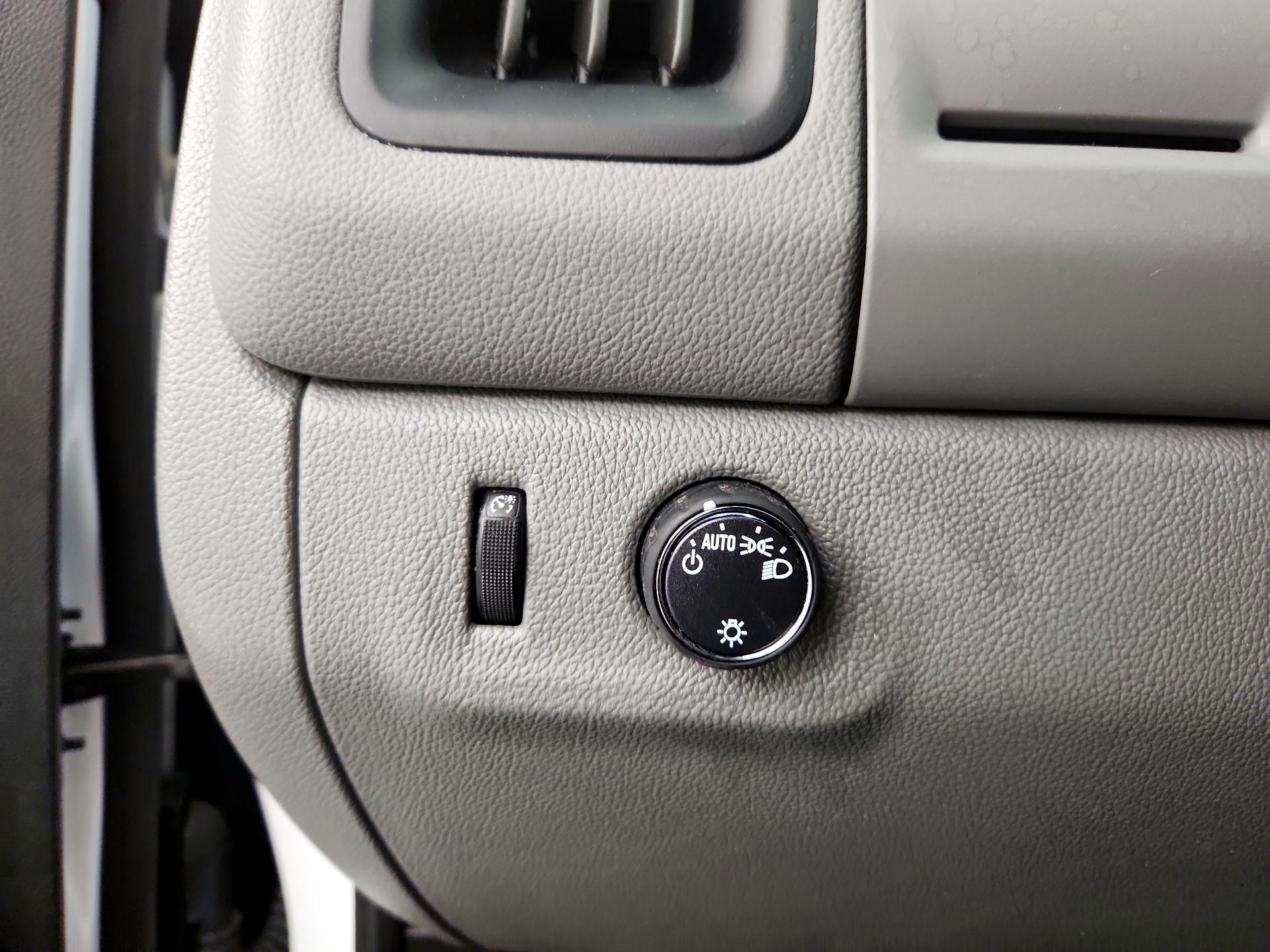 Thumbnail: 2018 GMC Canyon - 13